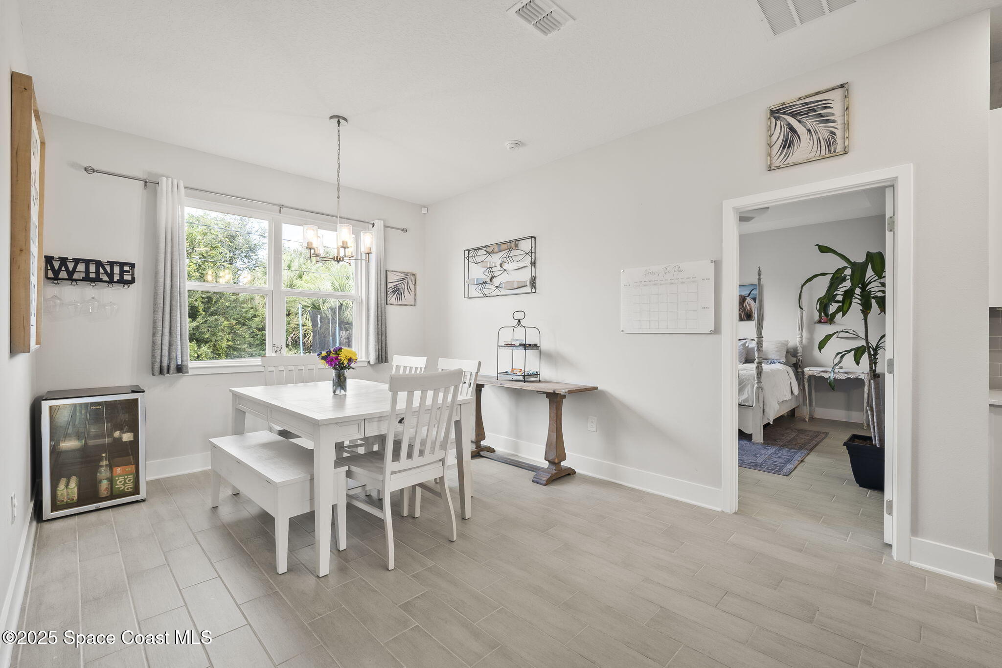 1849 Bermuda Court NW