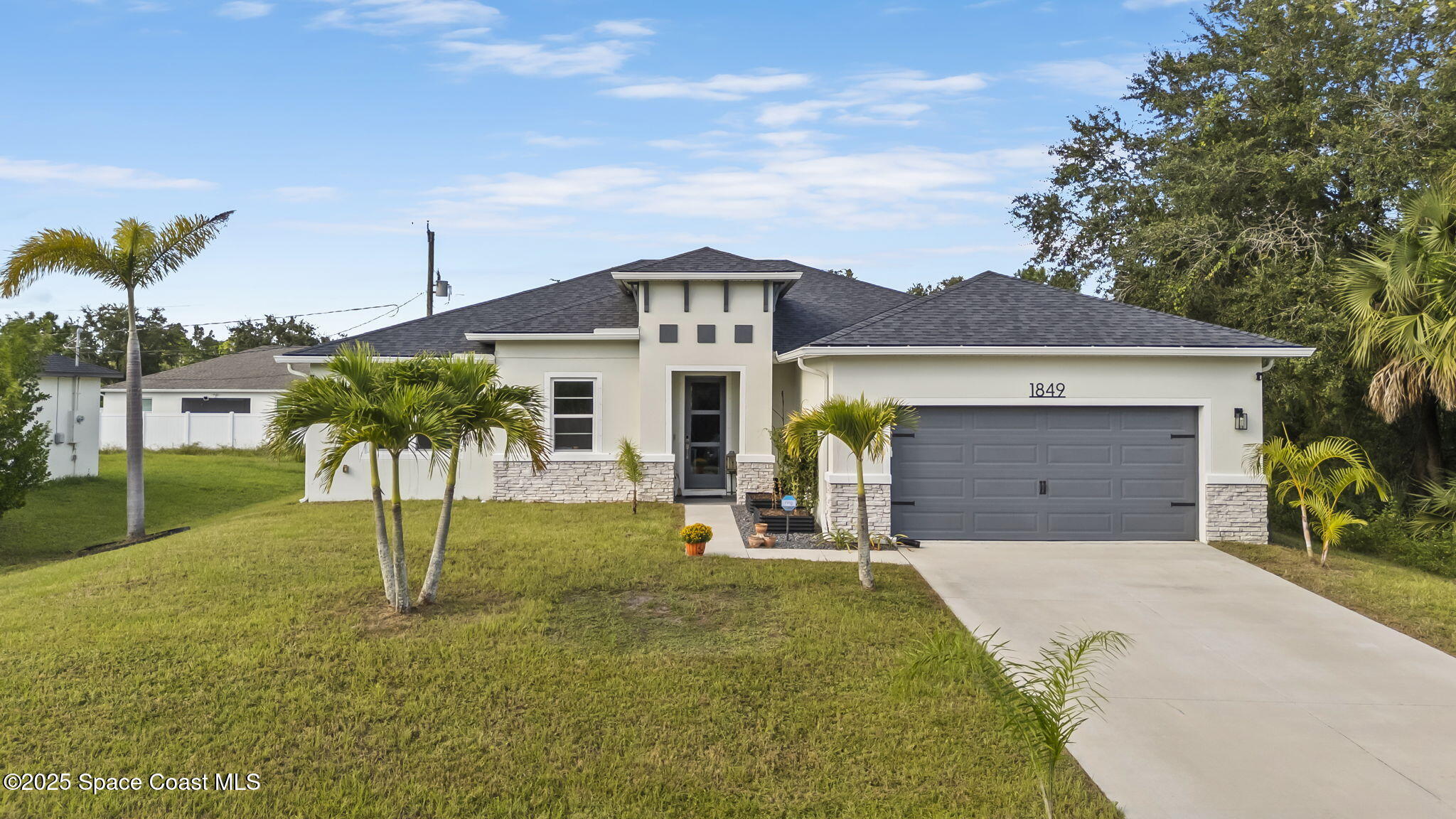 1849 Bermuda Court NW