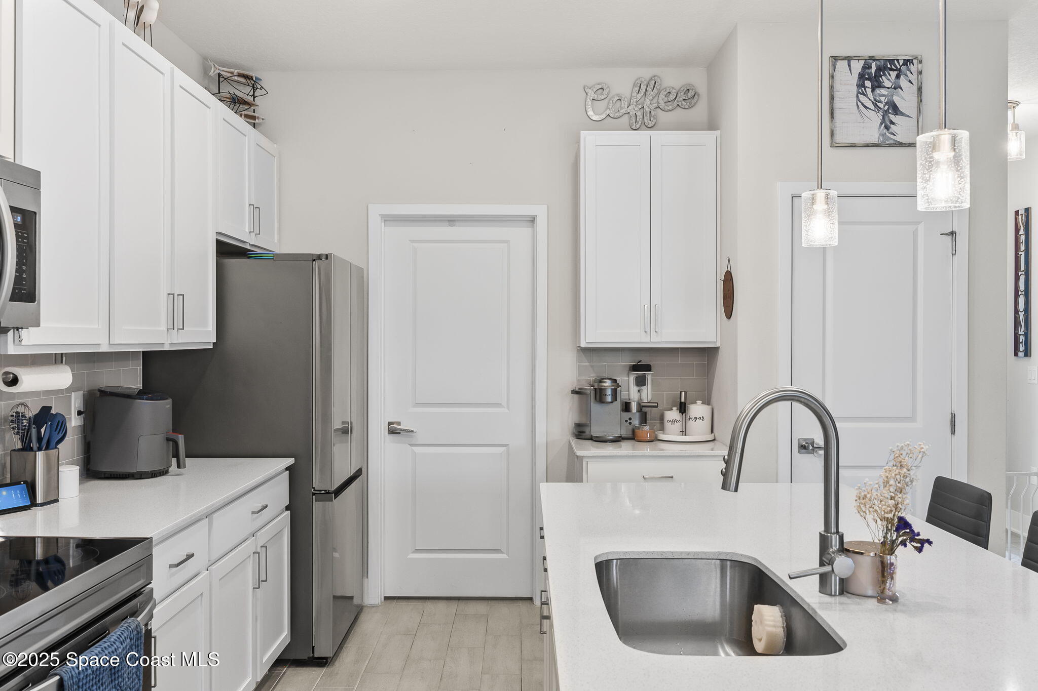 1849 Bermuda Court NW