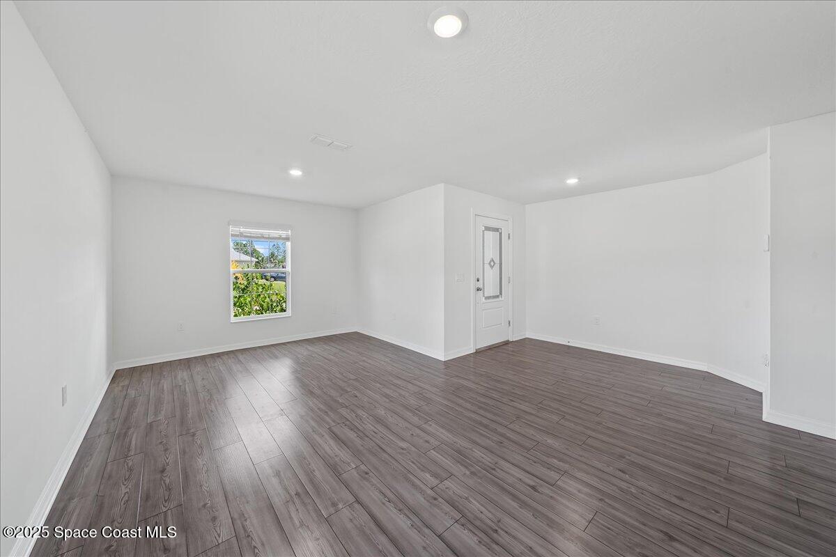 2528 Fleming Avenue SW