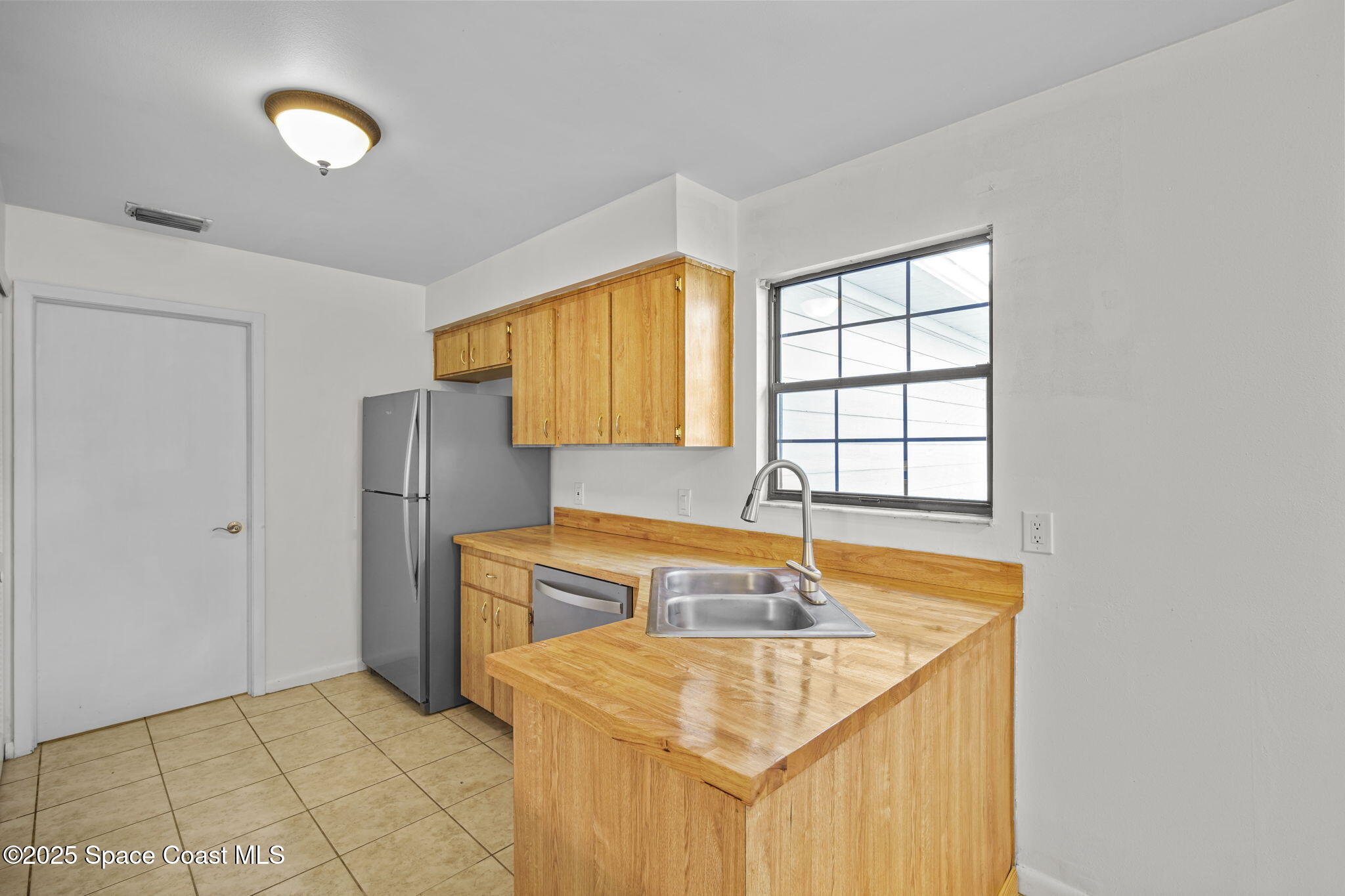 1274 Waterway Street SW