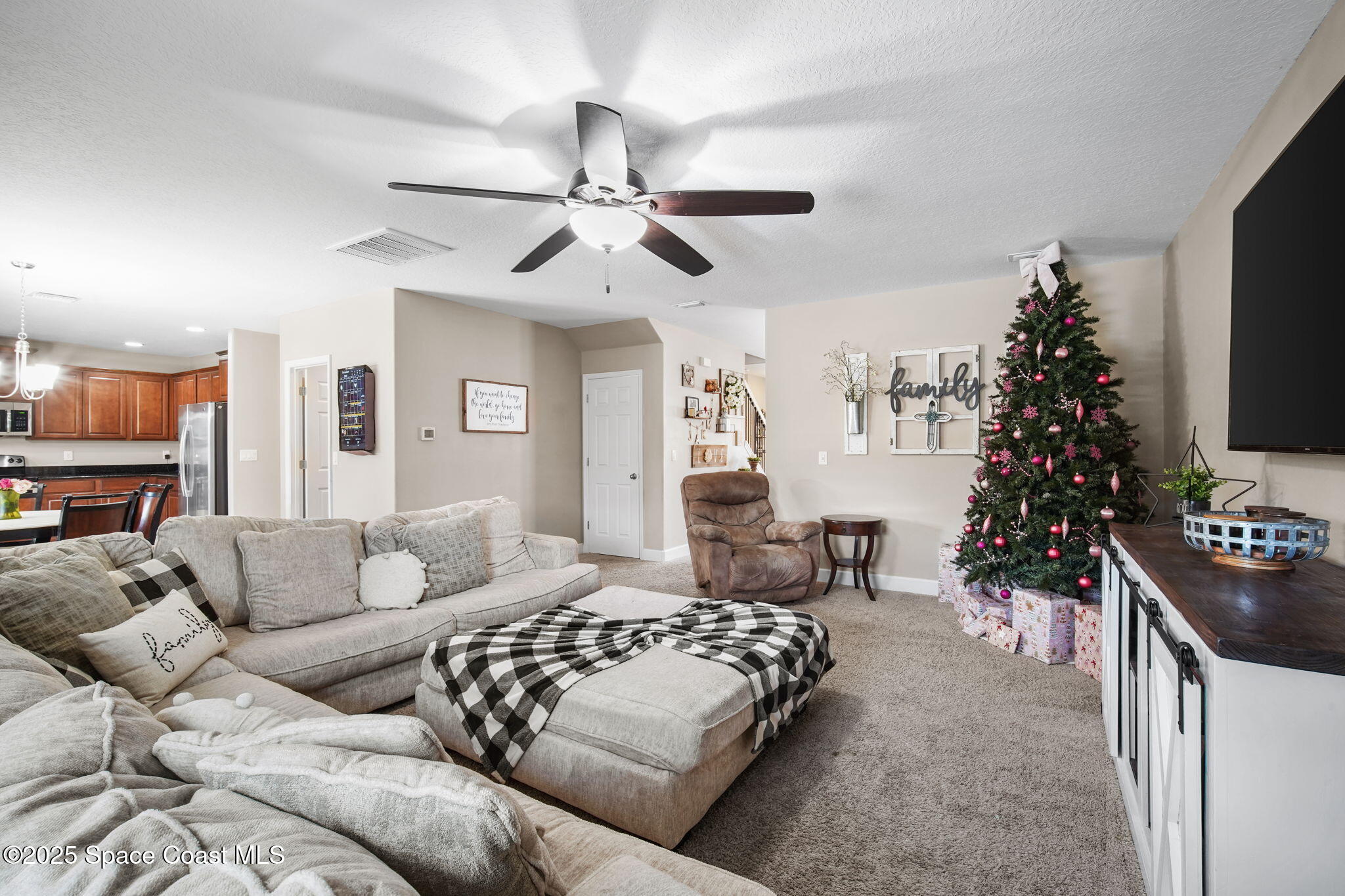 2028 Snapdragon Drive NW