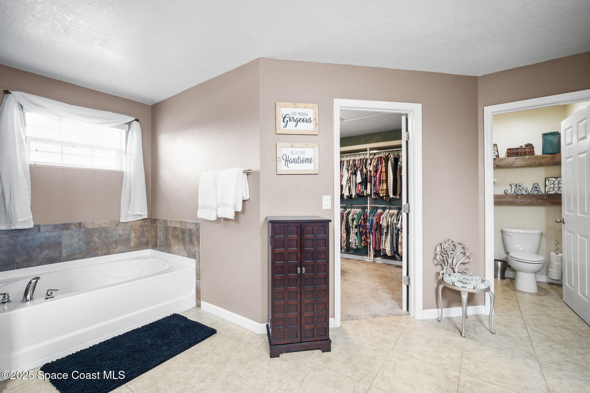 2028 Snapdragon Drive NW