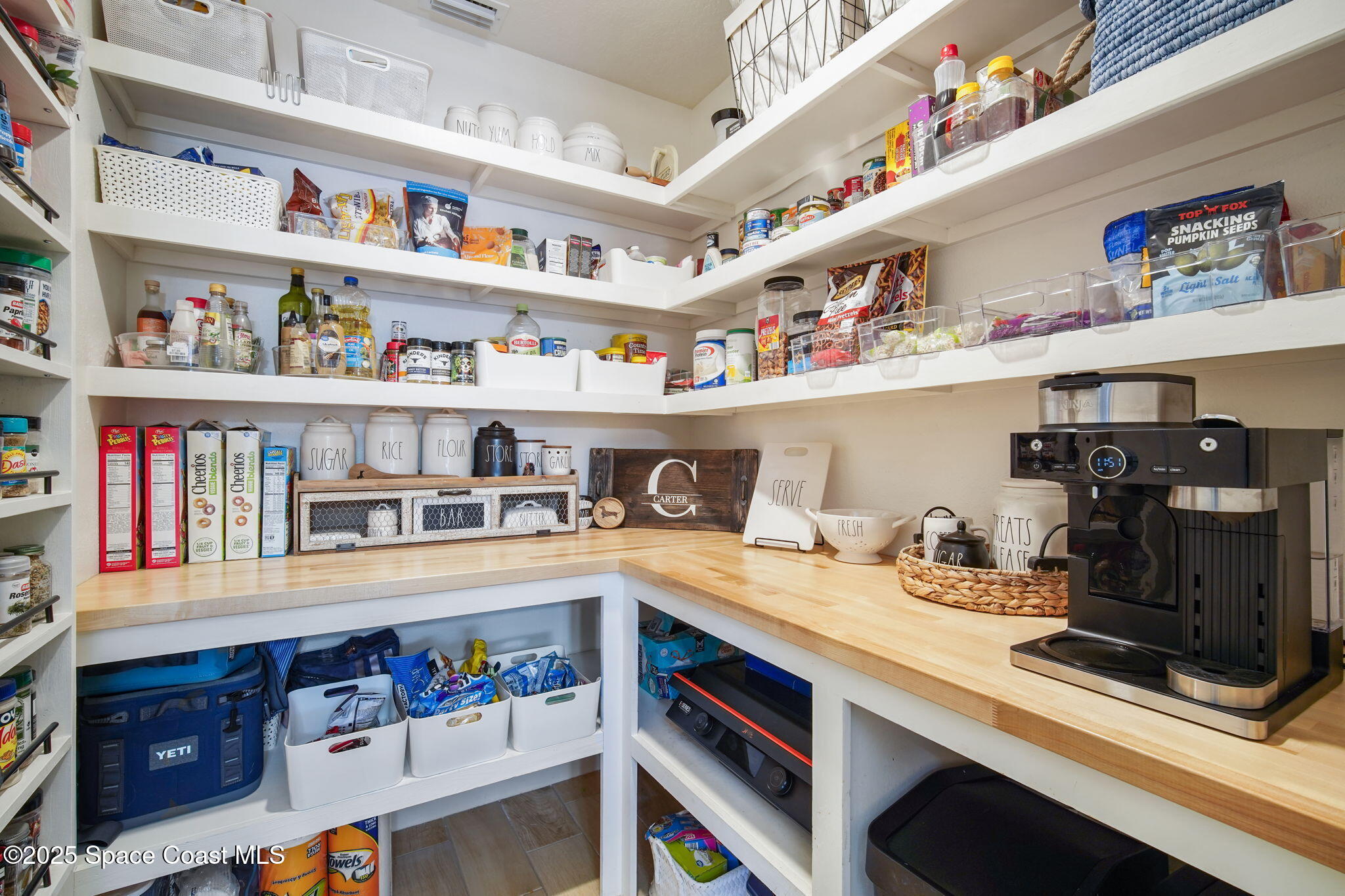 2028 Snapdragon Drive NW