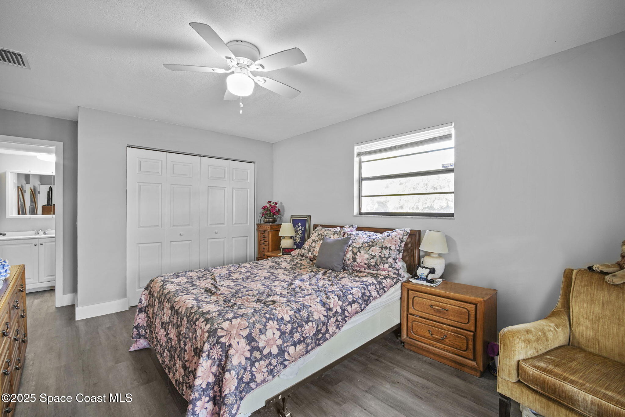 284 Emerson Drive NW