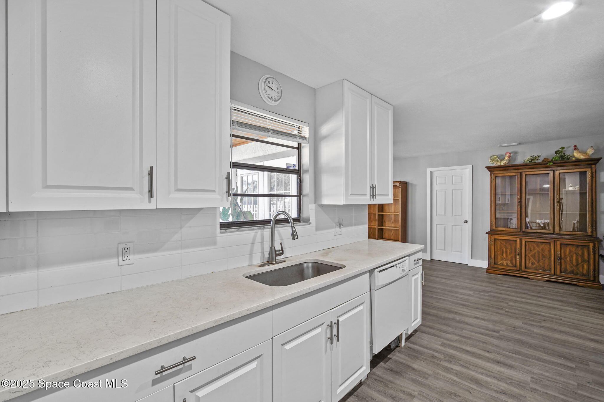 284 Emerson Drive NW