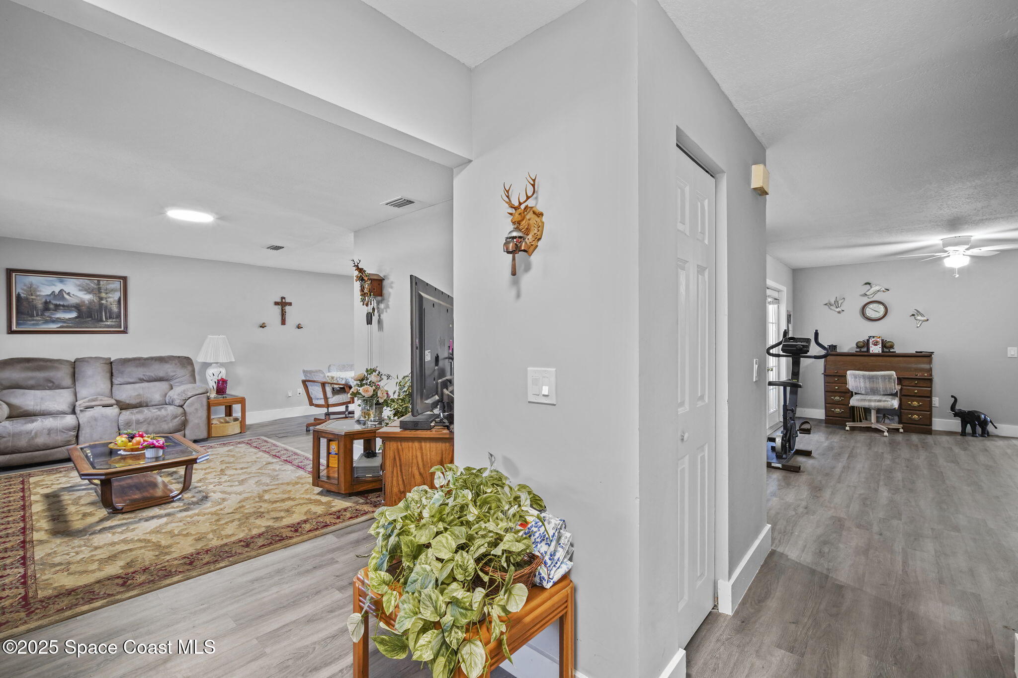 284 Emerson Drive NW