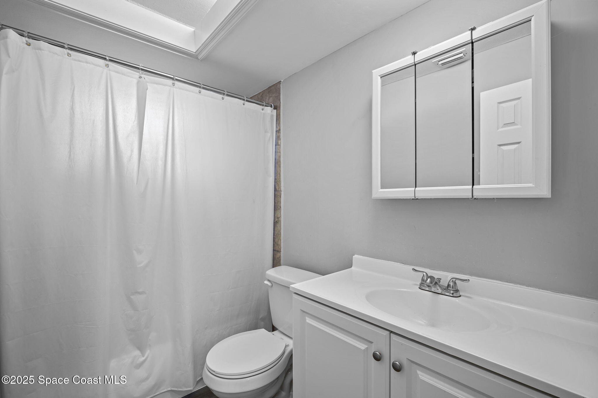 284 Emerson Drive NW