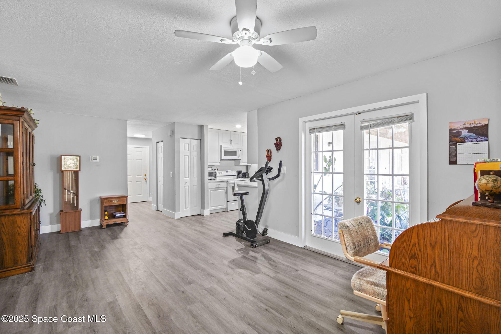 284 Emerson Drive NW