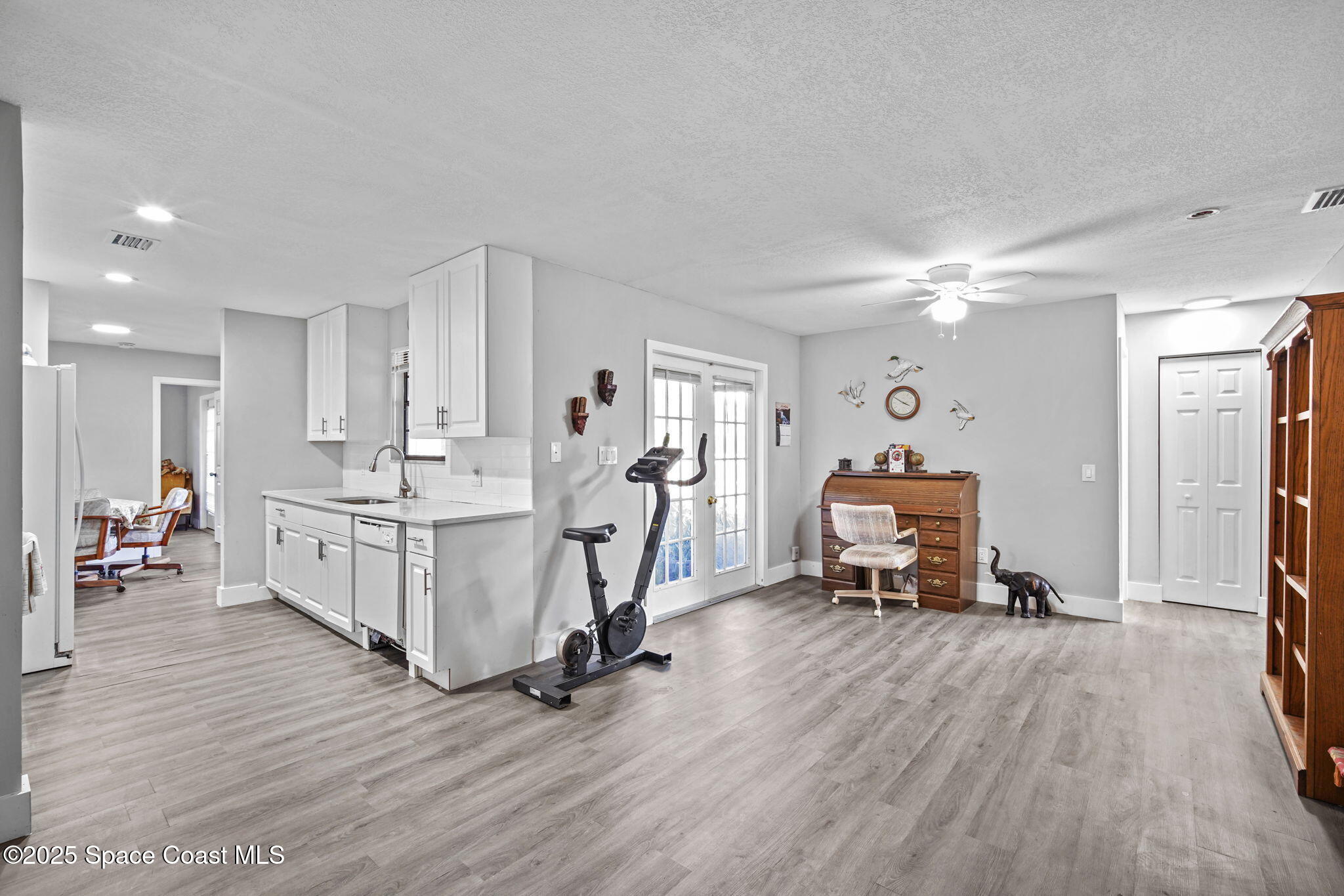 284 Emerson Drive NW