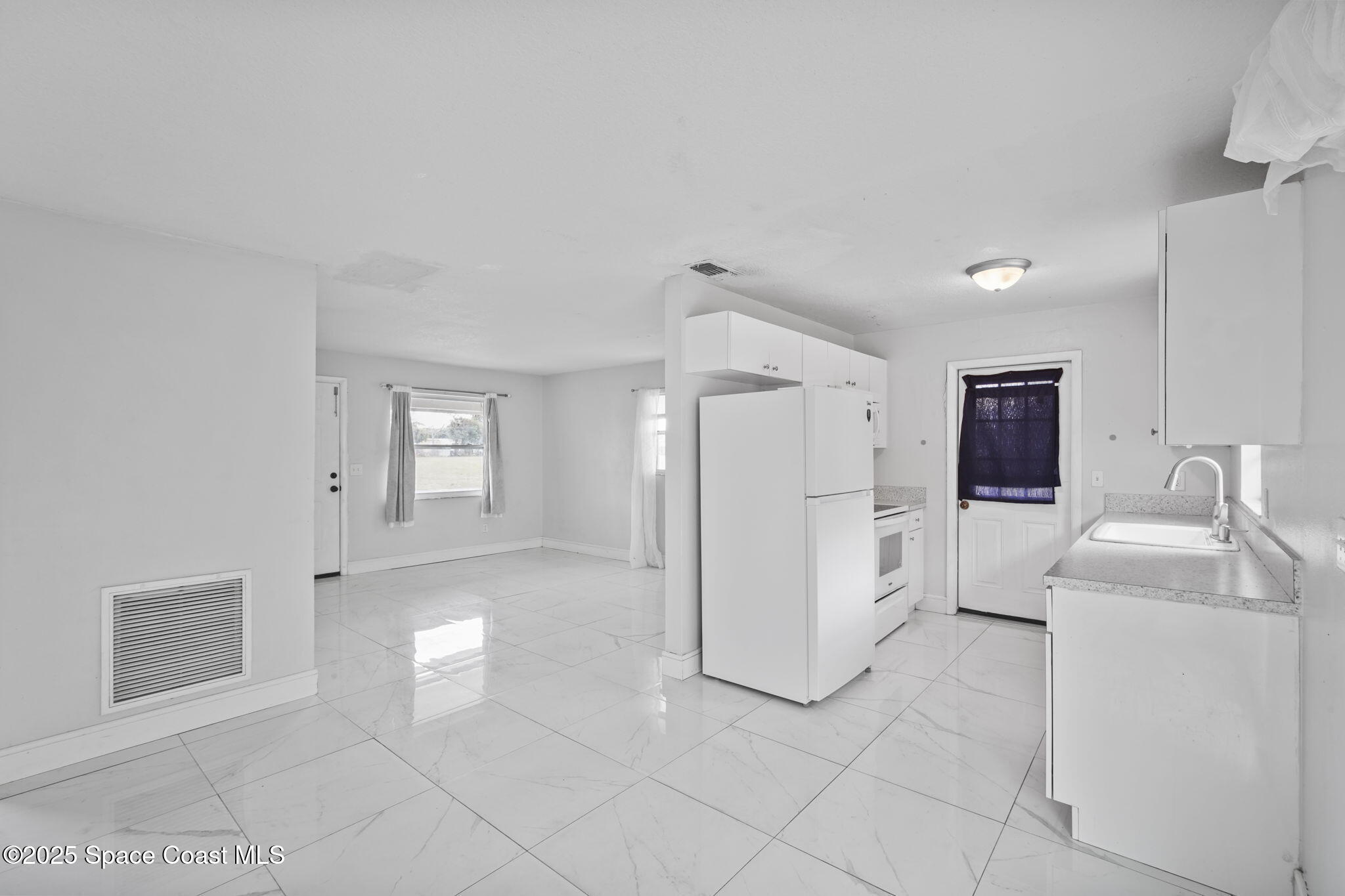 93 Prospect Avenue