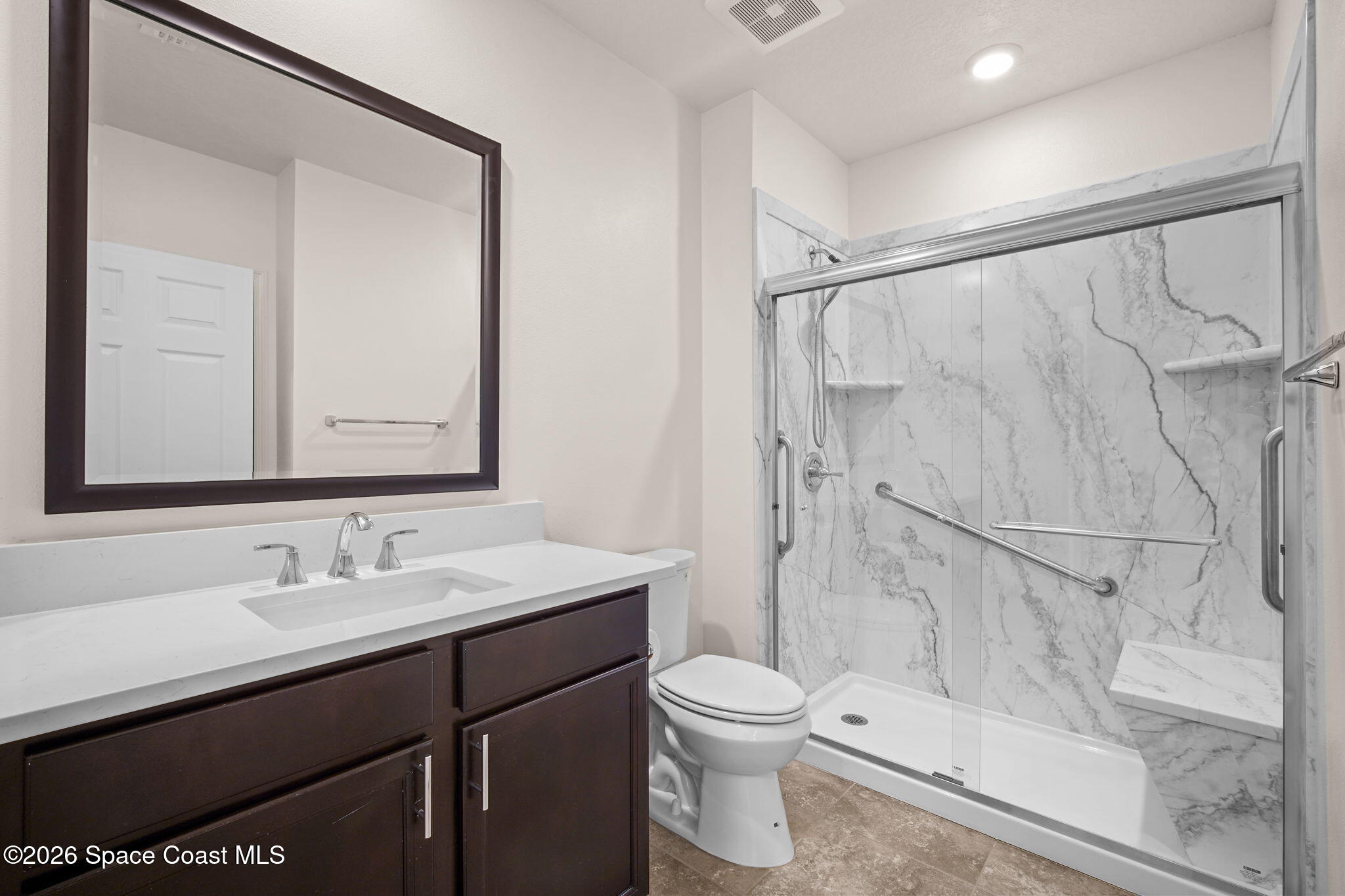 389 Guinevere Drive SW