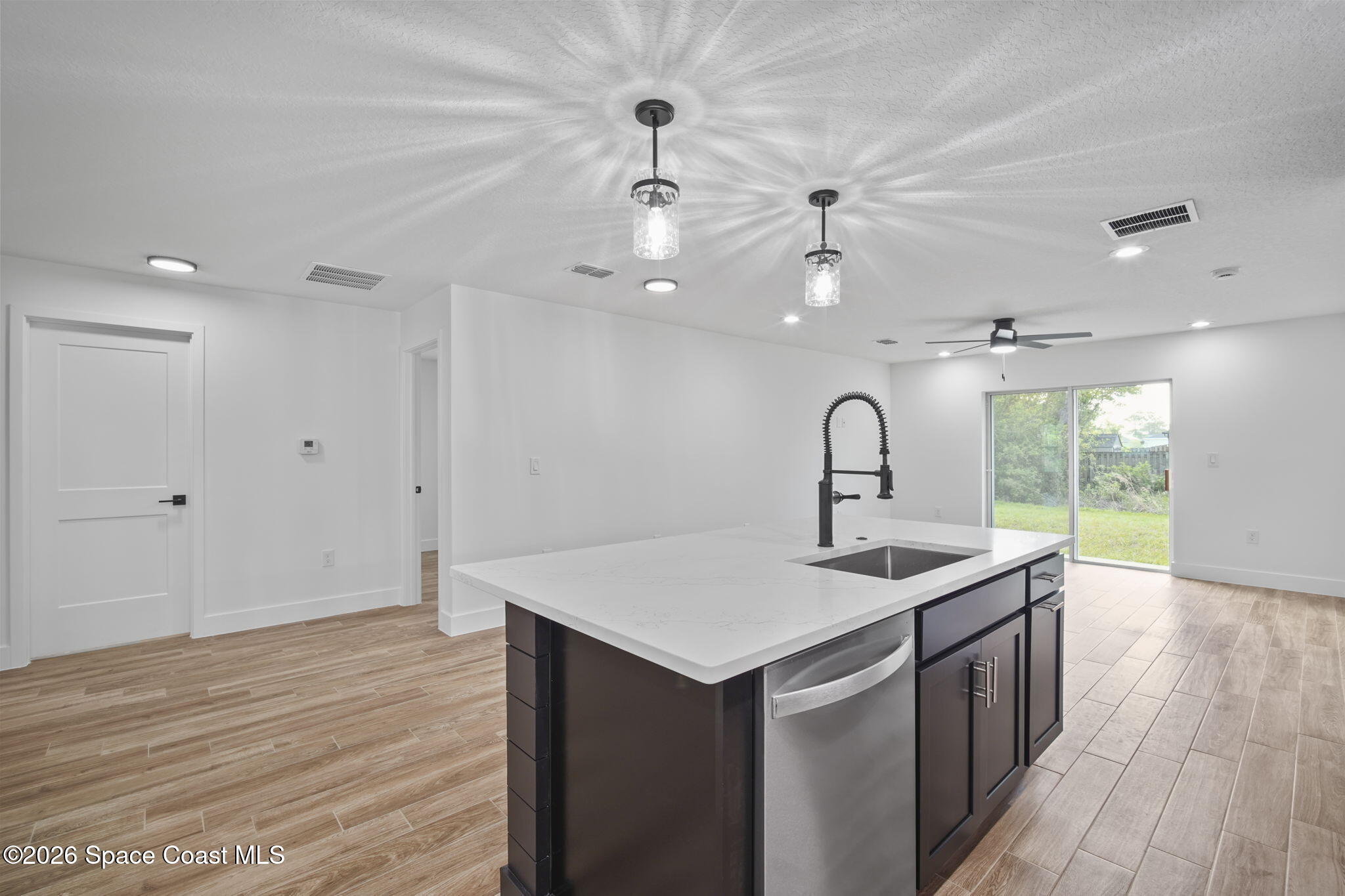 1032 Tevis Street SE