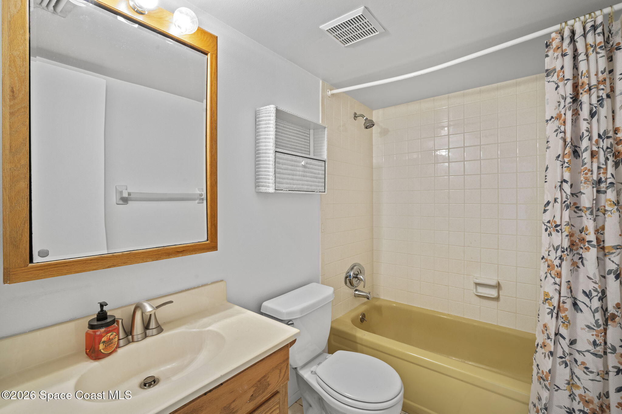 3150 N Harbor City Boulevard 233