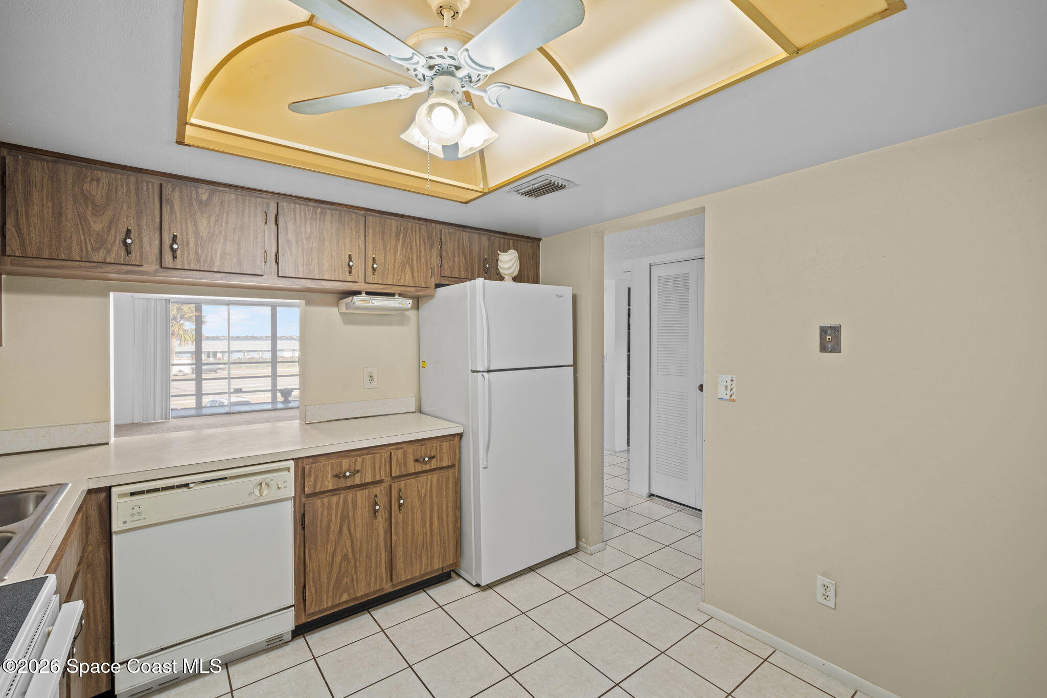 3150 N Harbor City Boulevard 233