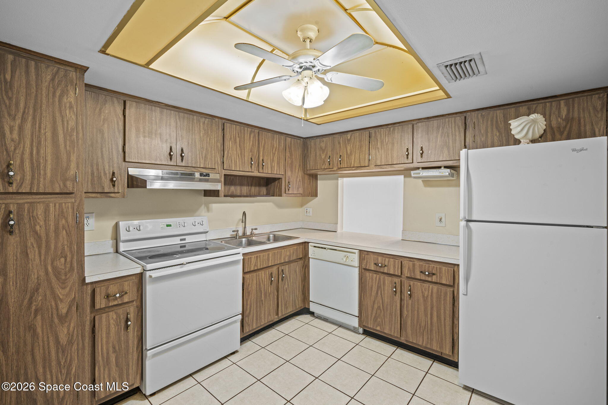 3150 N Harbor City Boulevard 233