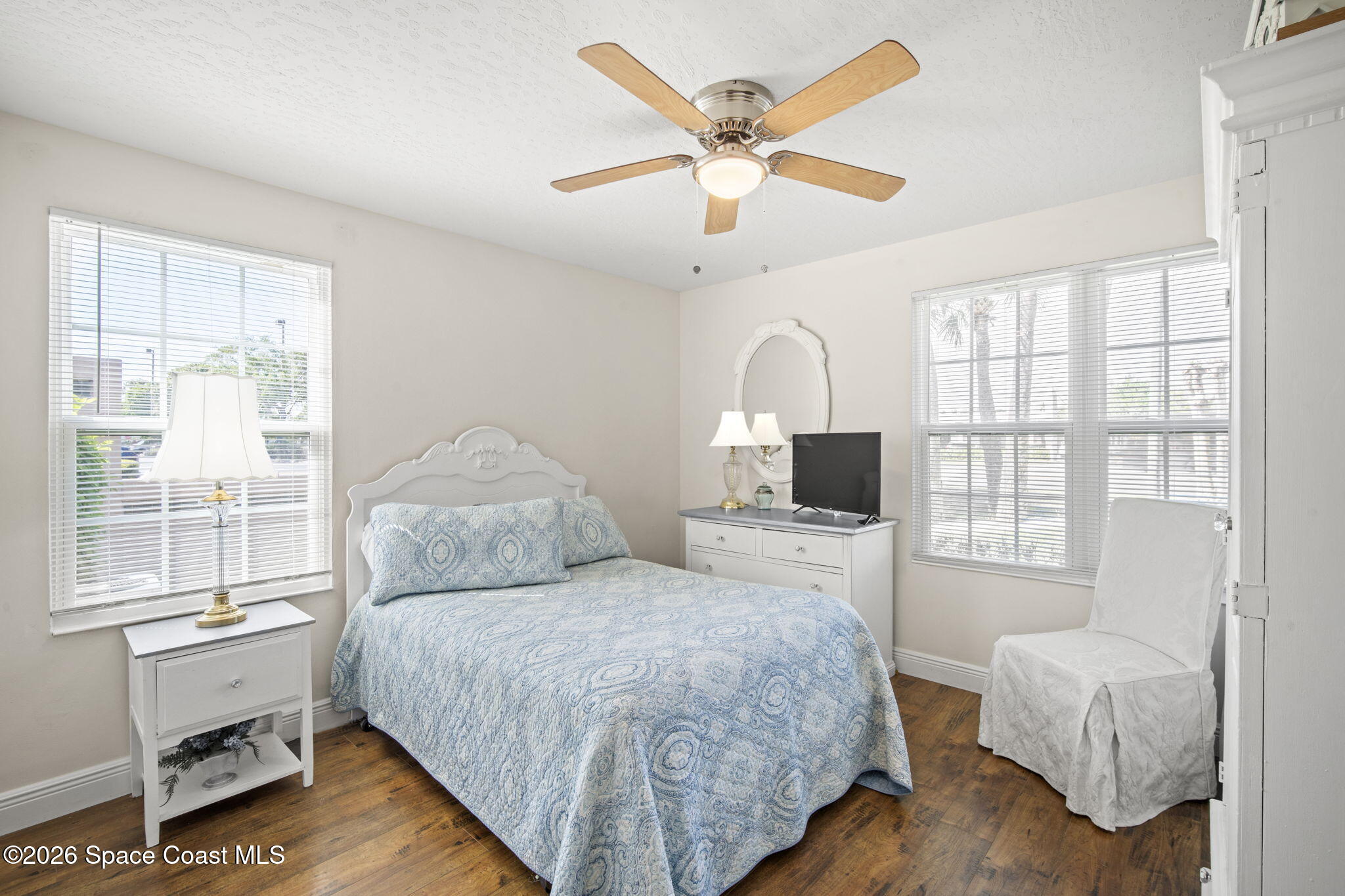 7667 N Wickham Road 302