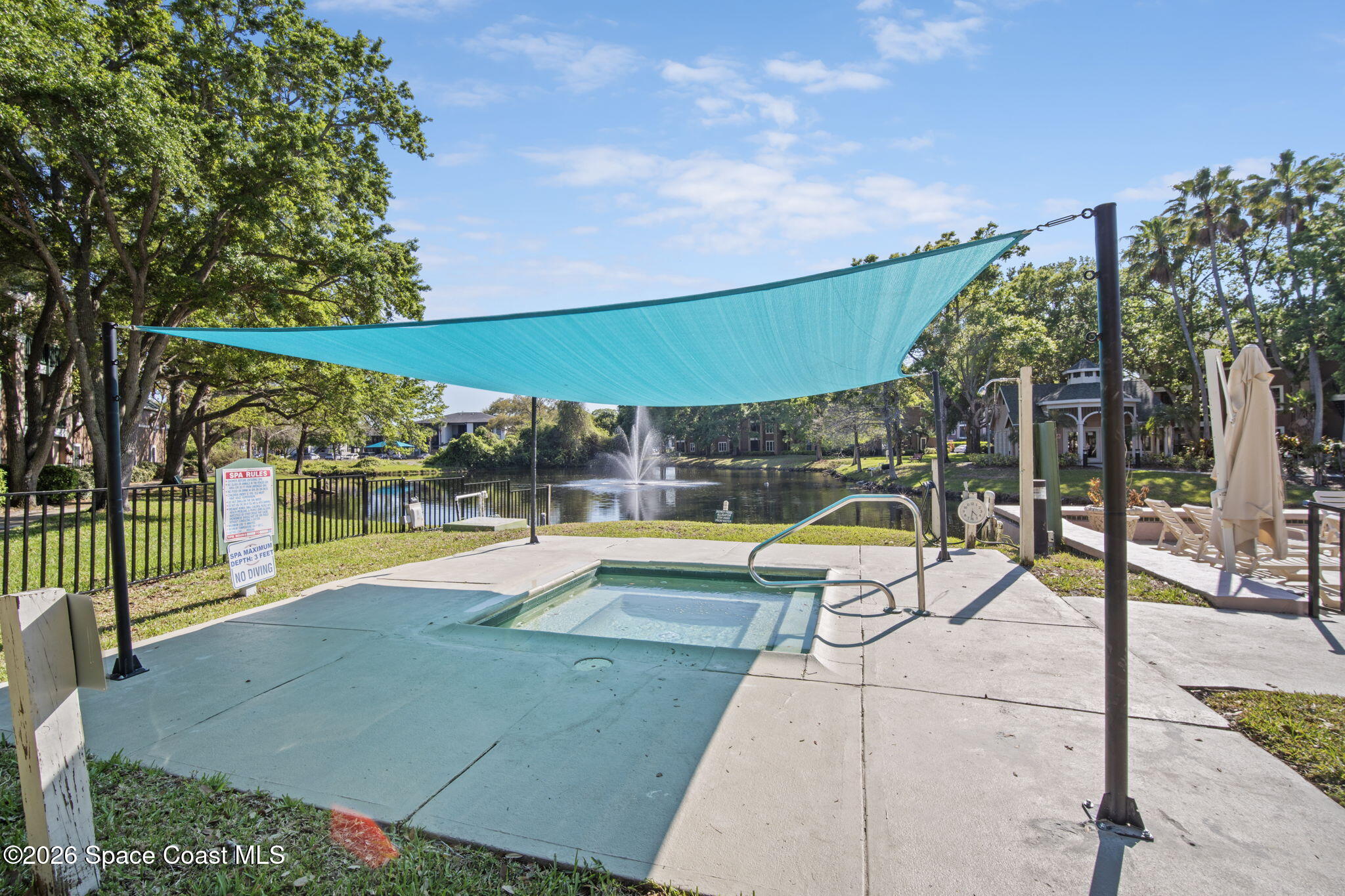 7667 N Wickham Road 302