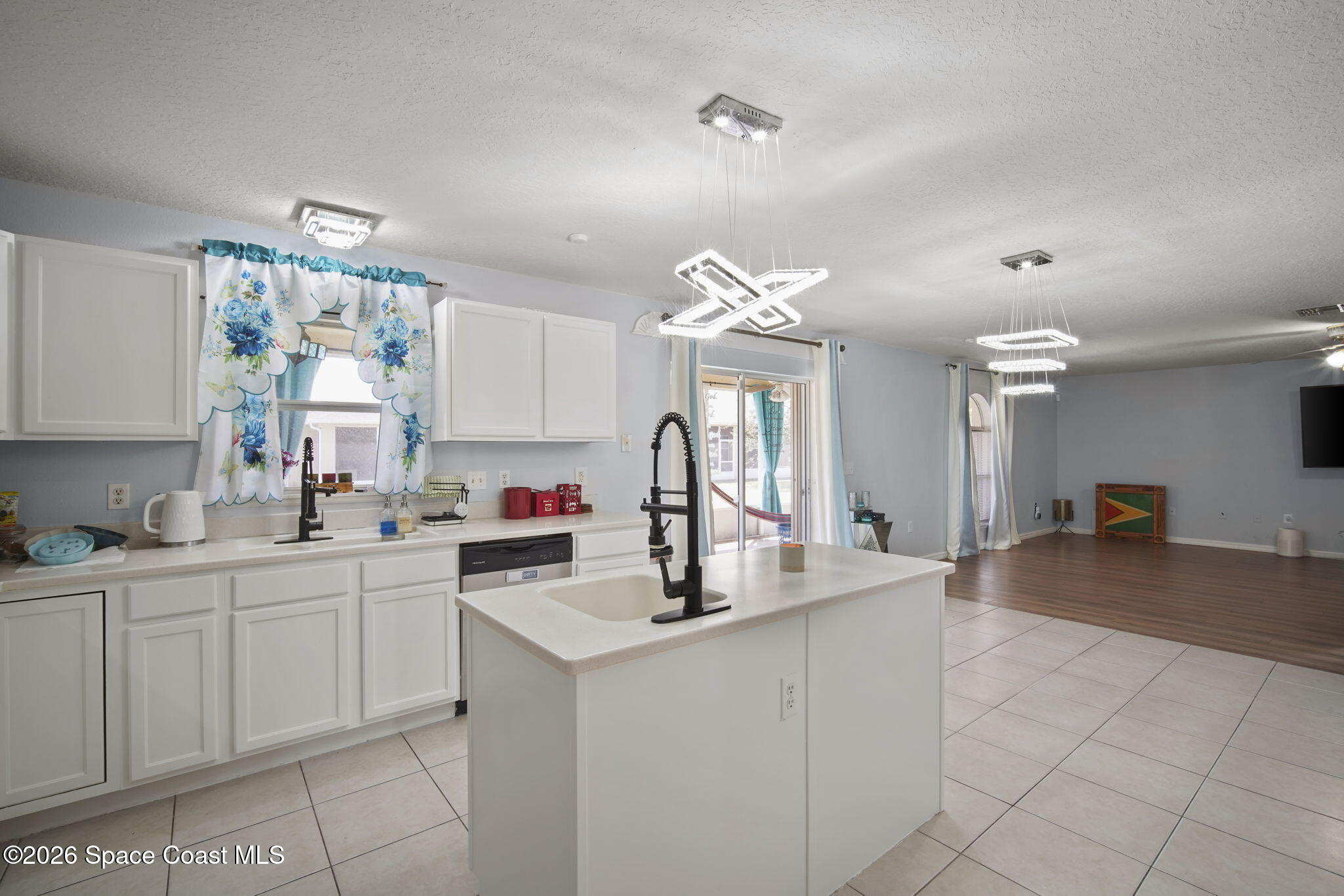 2771 Snapdragon Drive NW