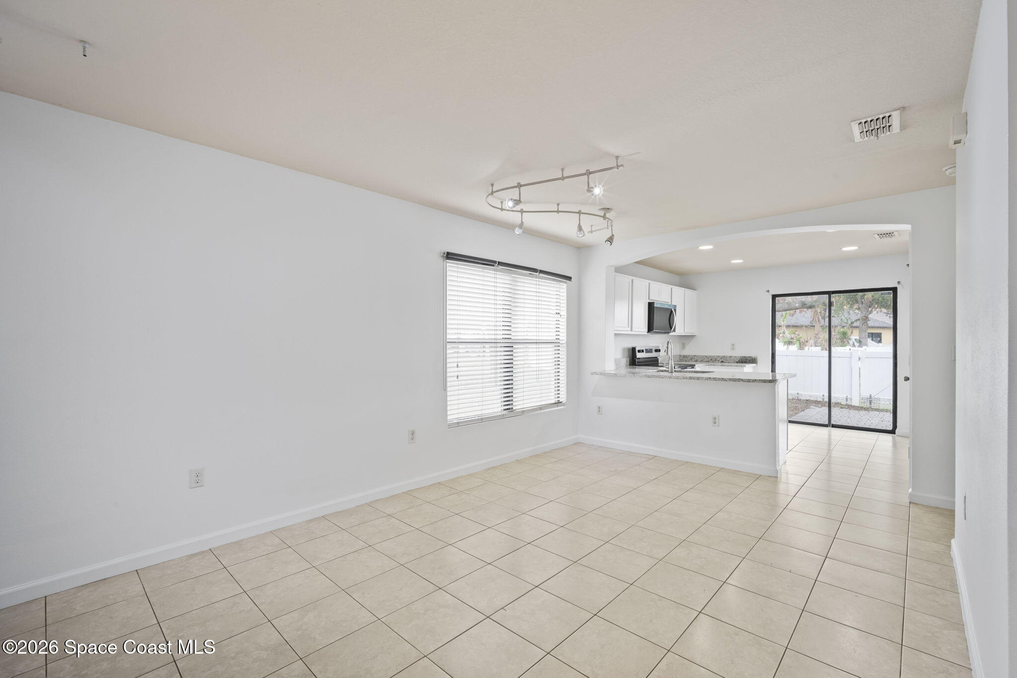 4555 Radiant Way 103