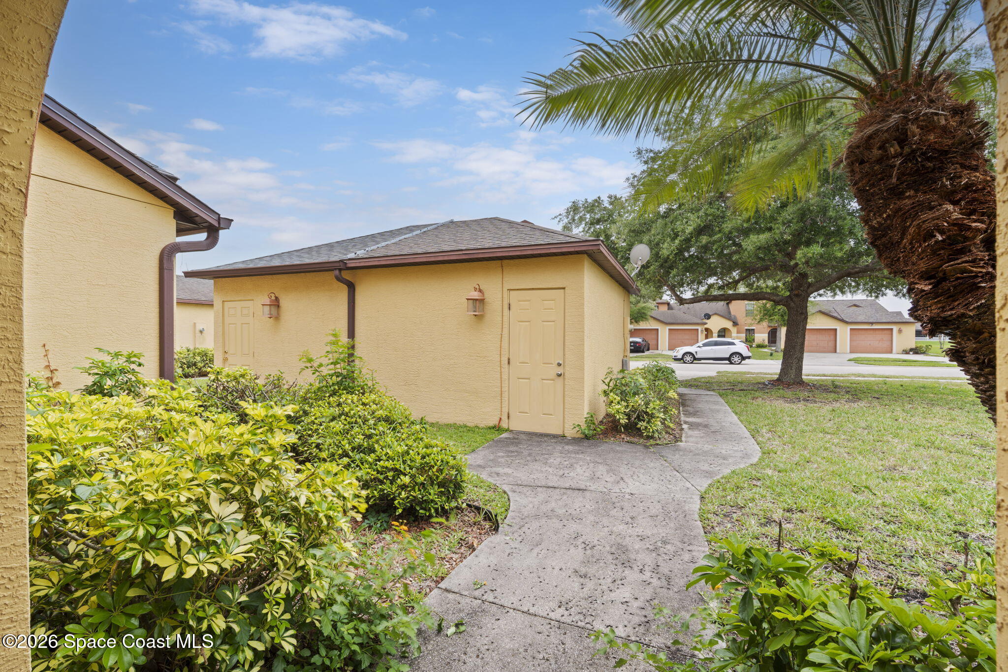 4555 Radiant Way 103