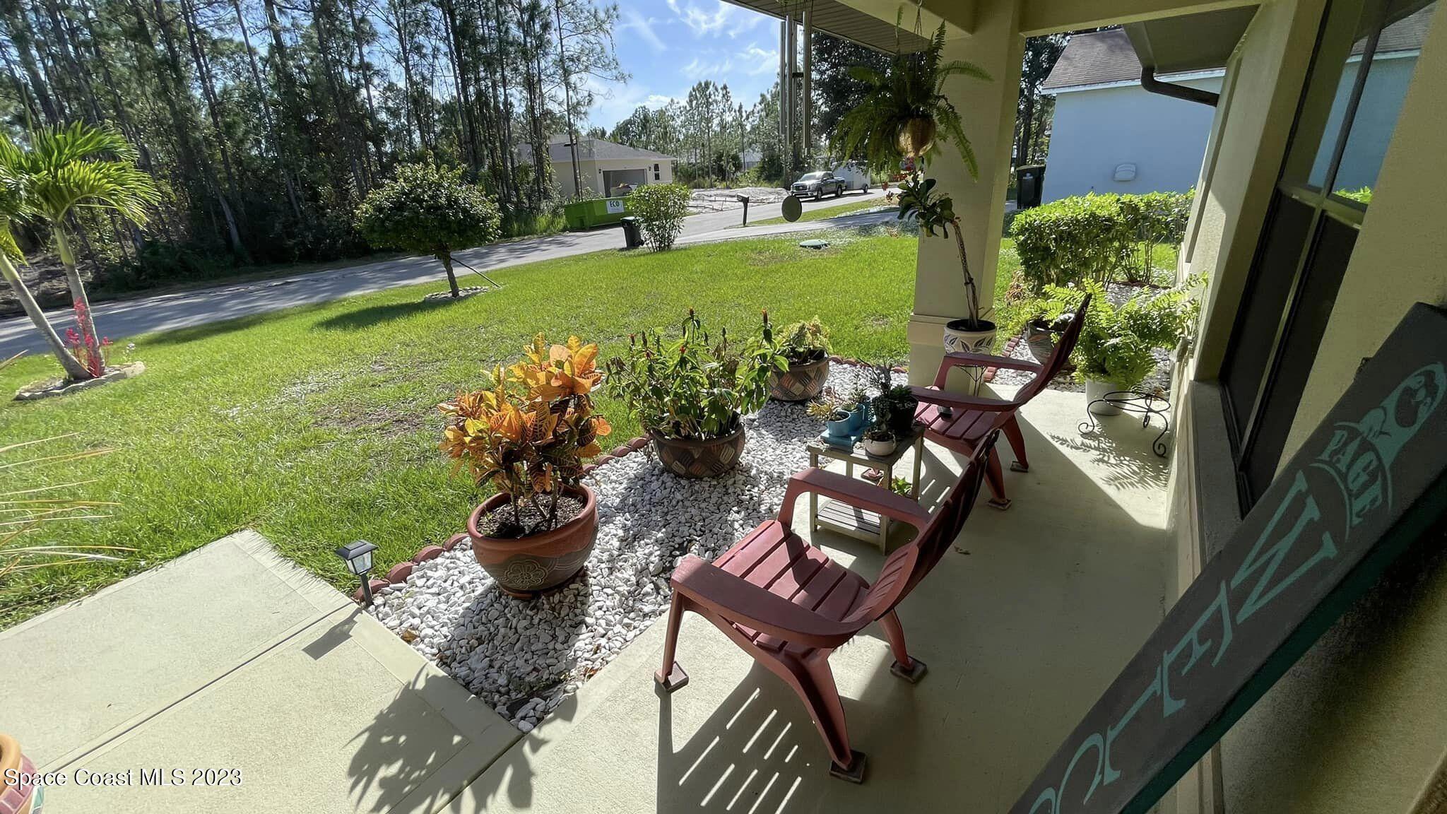 681 SE Tobias Street SE