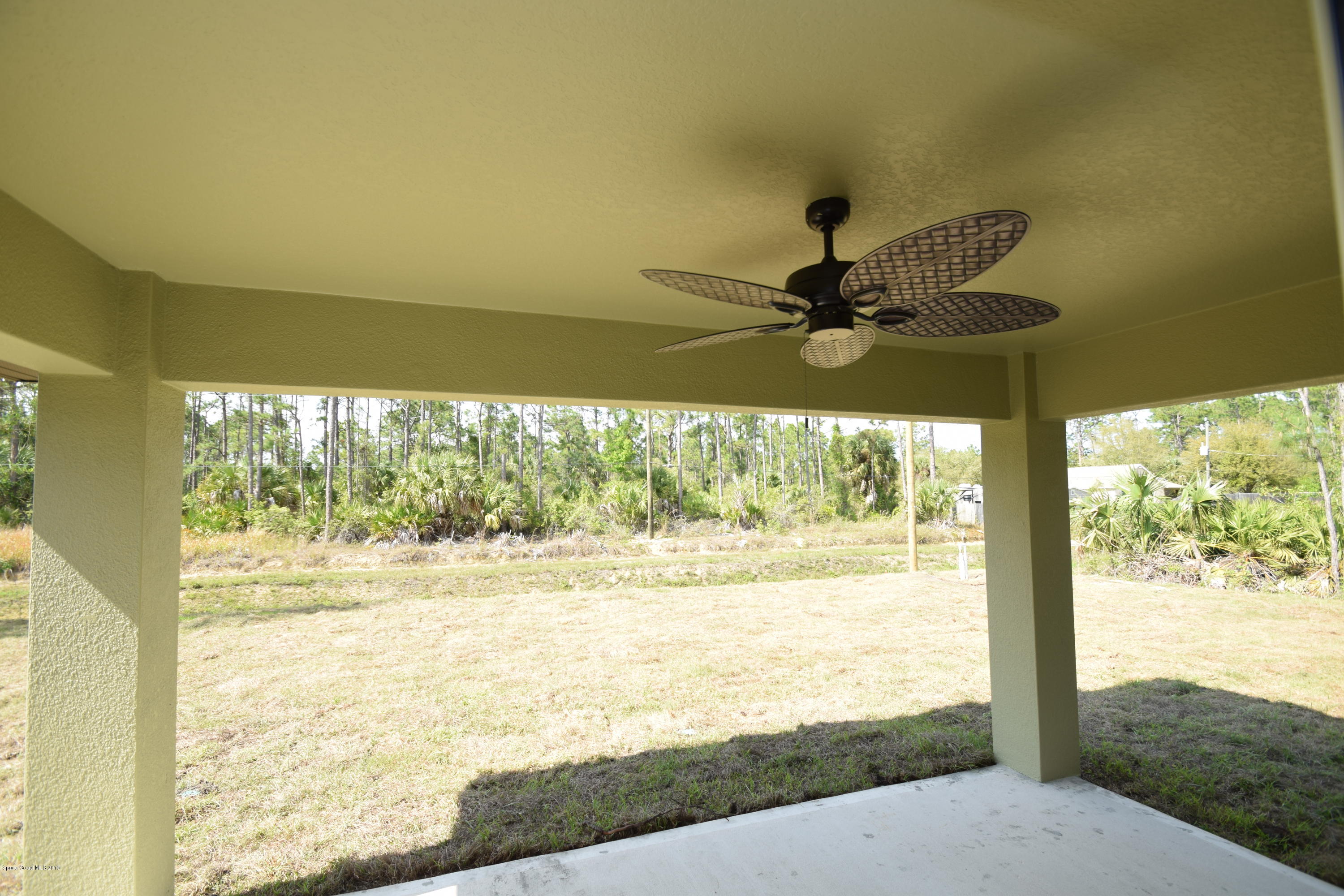 681 SE Tobias Street SE