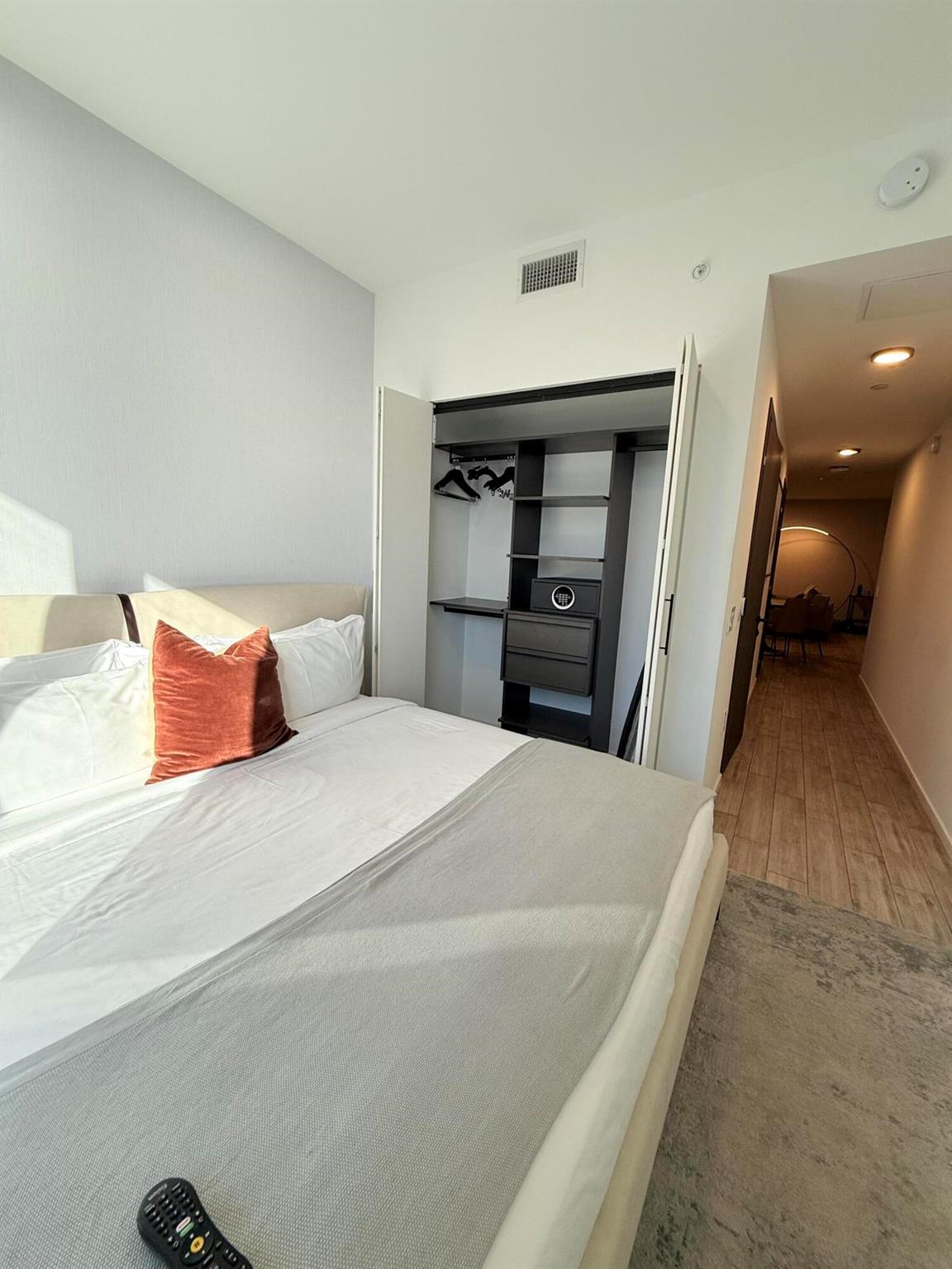 398 NE 5th Street 1715