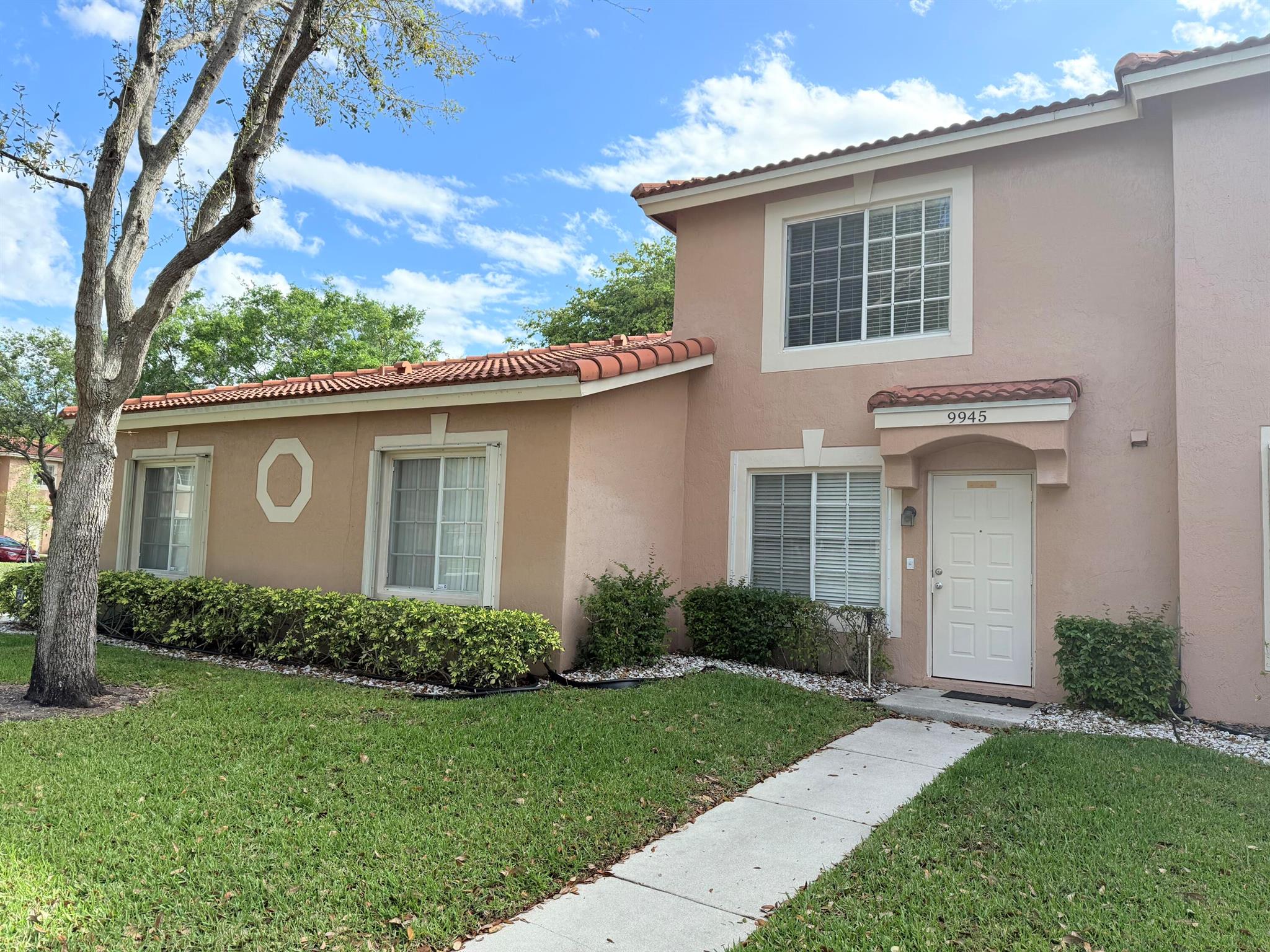 9945 Kamena Circle
