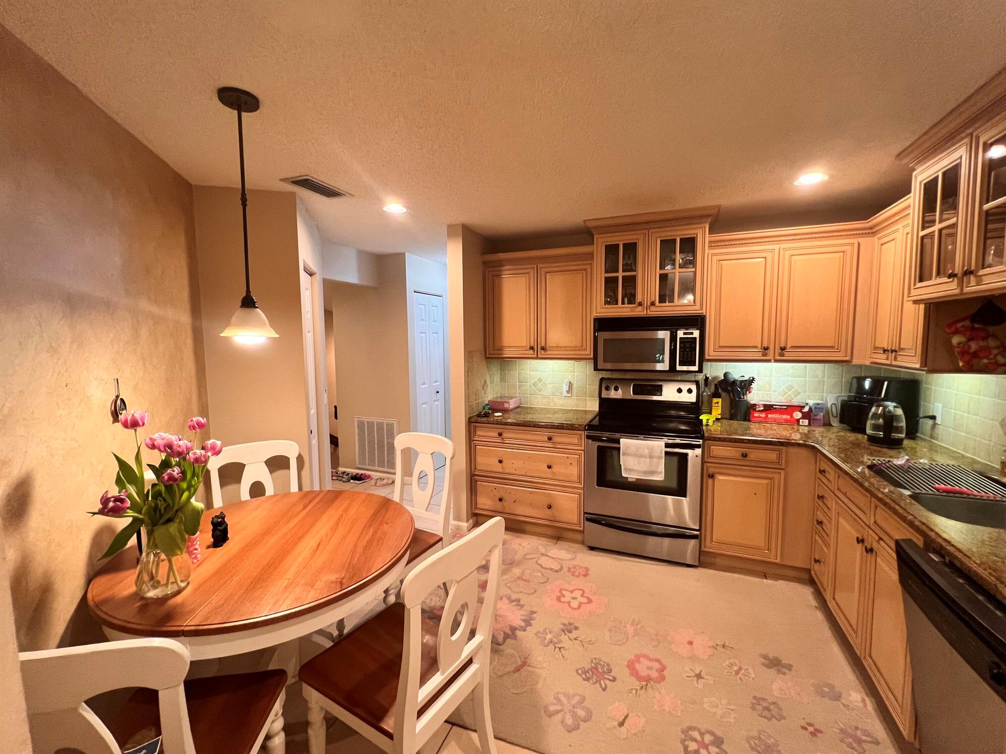 5650 Coach House Circle F