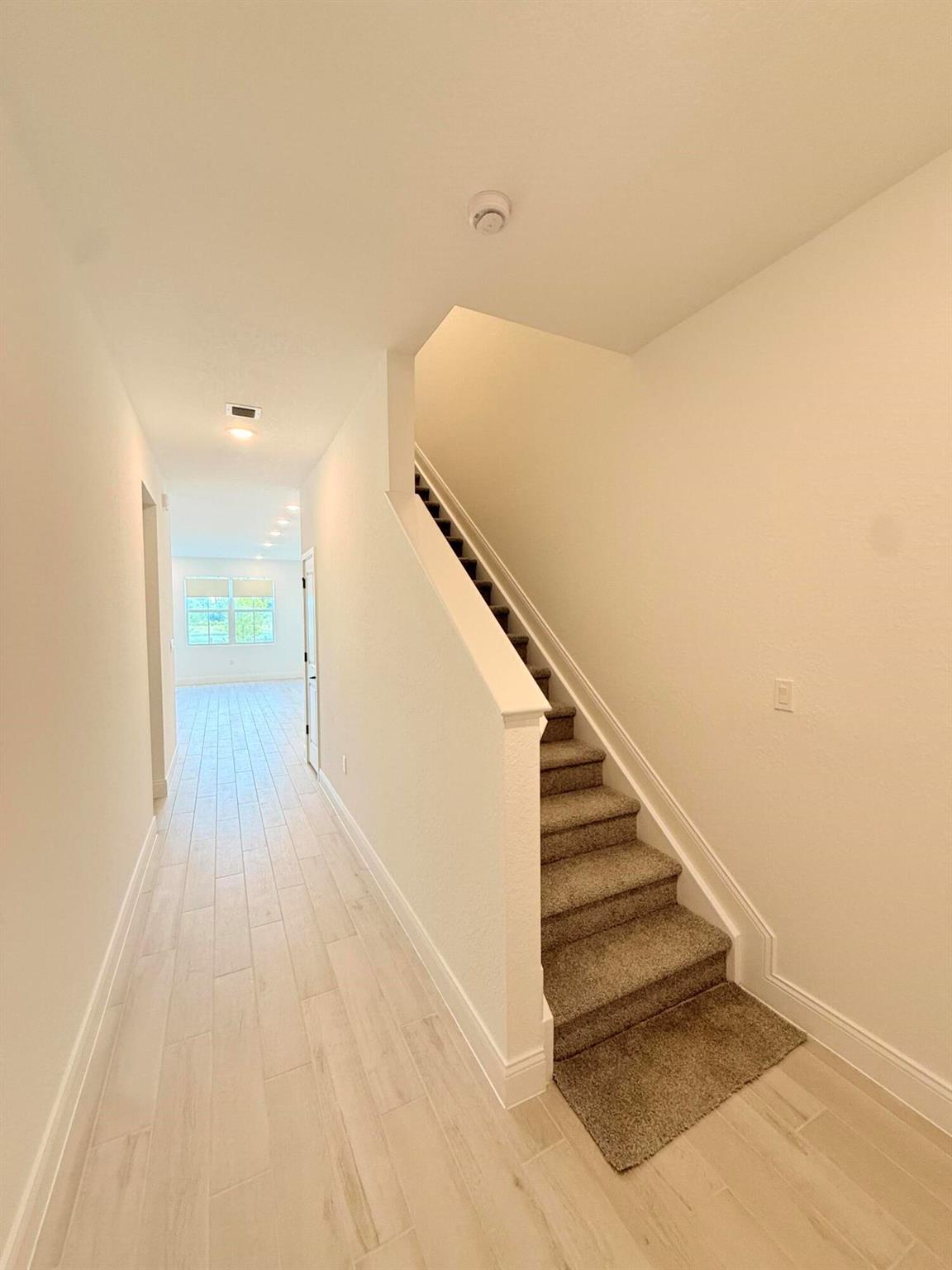 121 SE Birch Terrace