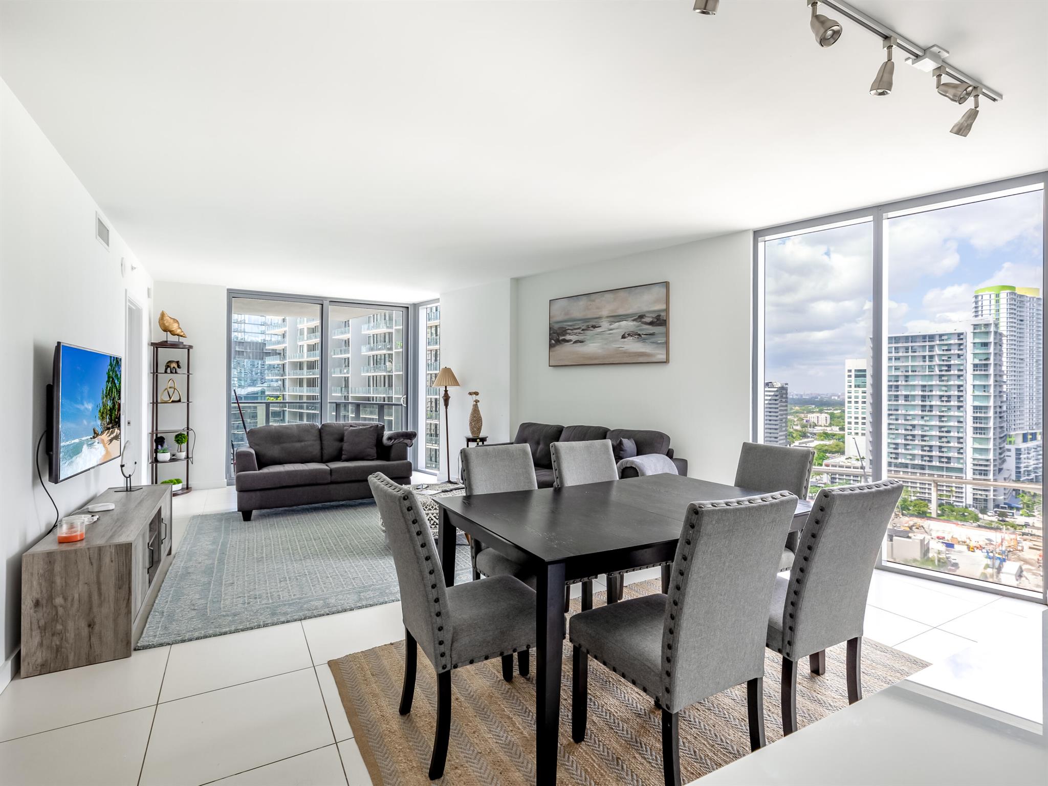 31 SE 6th Street 2601