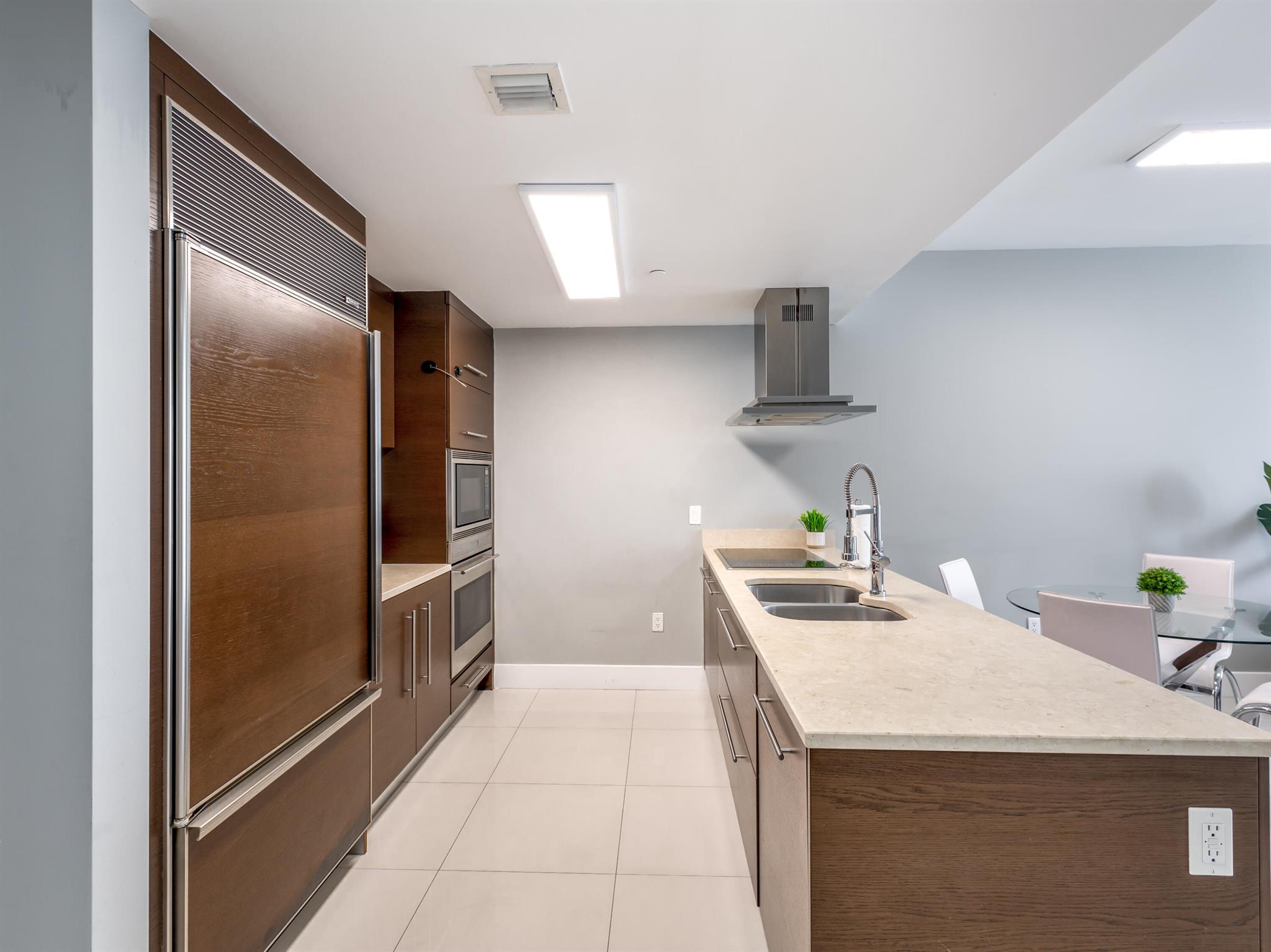 485 Brickell Avenue 2506