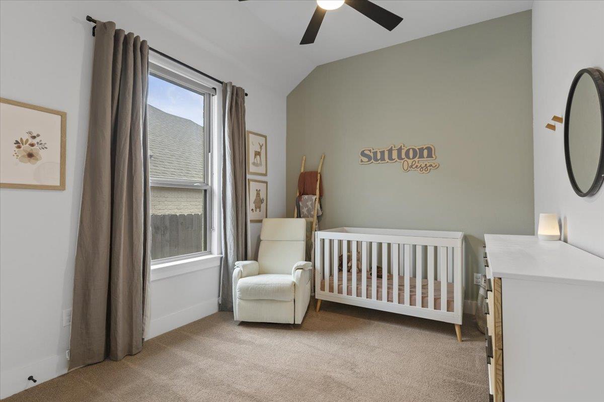 557 Jefferson DR