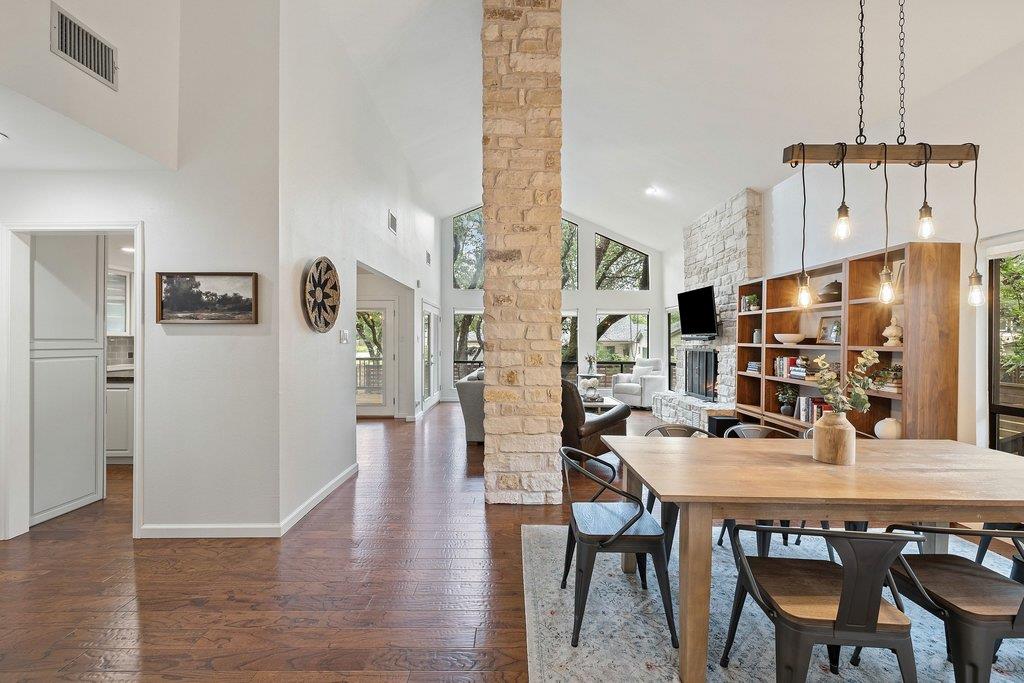 130 Deerfield CV