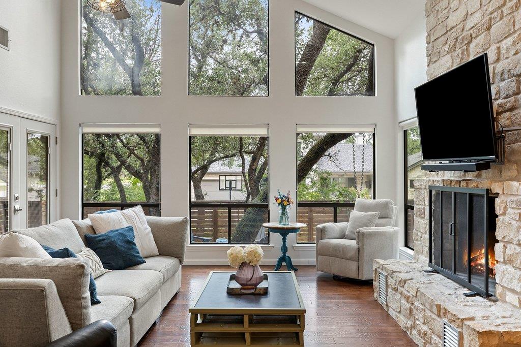 130 Deerfield CV