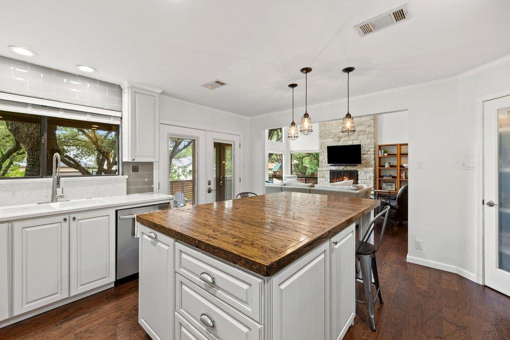 130 Deerfield CV