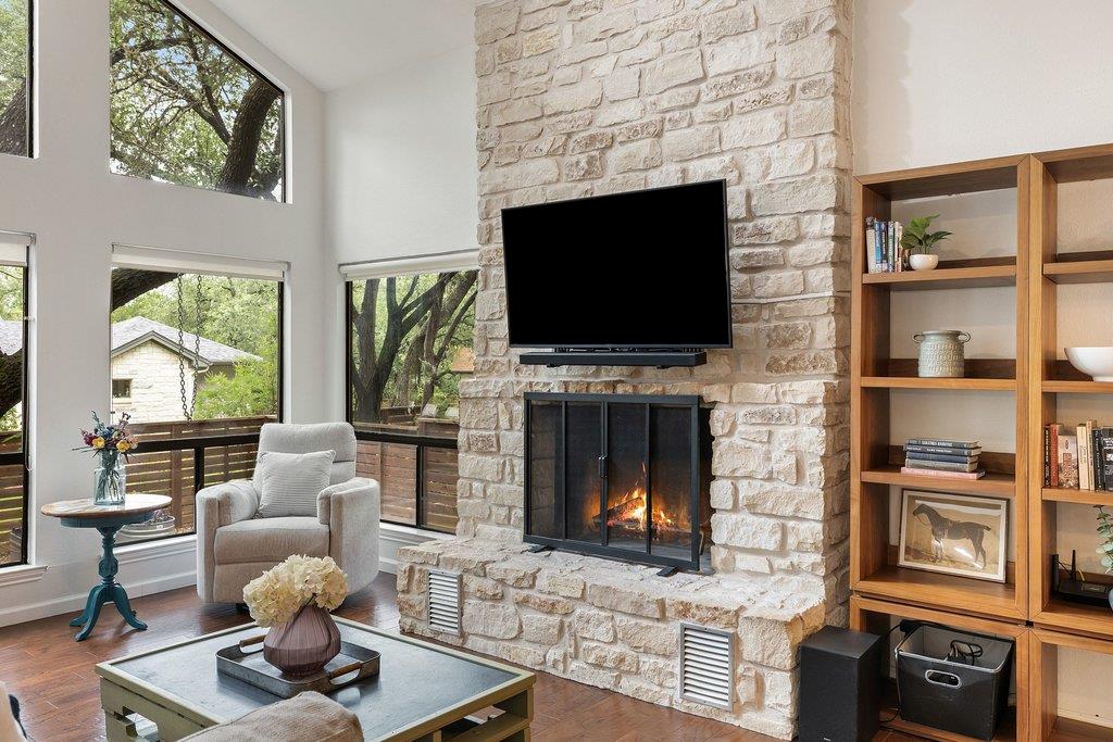 130 Deerfield CV