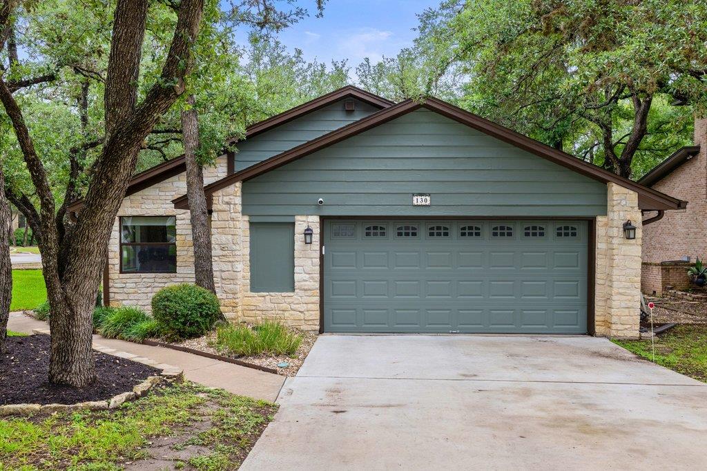 130 Deerfield CV