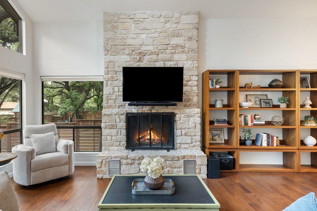 130 Deerfield CV