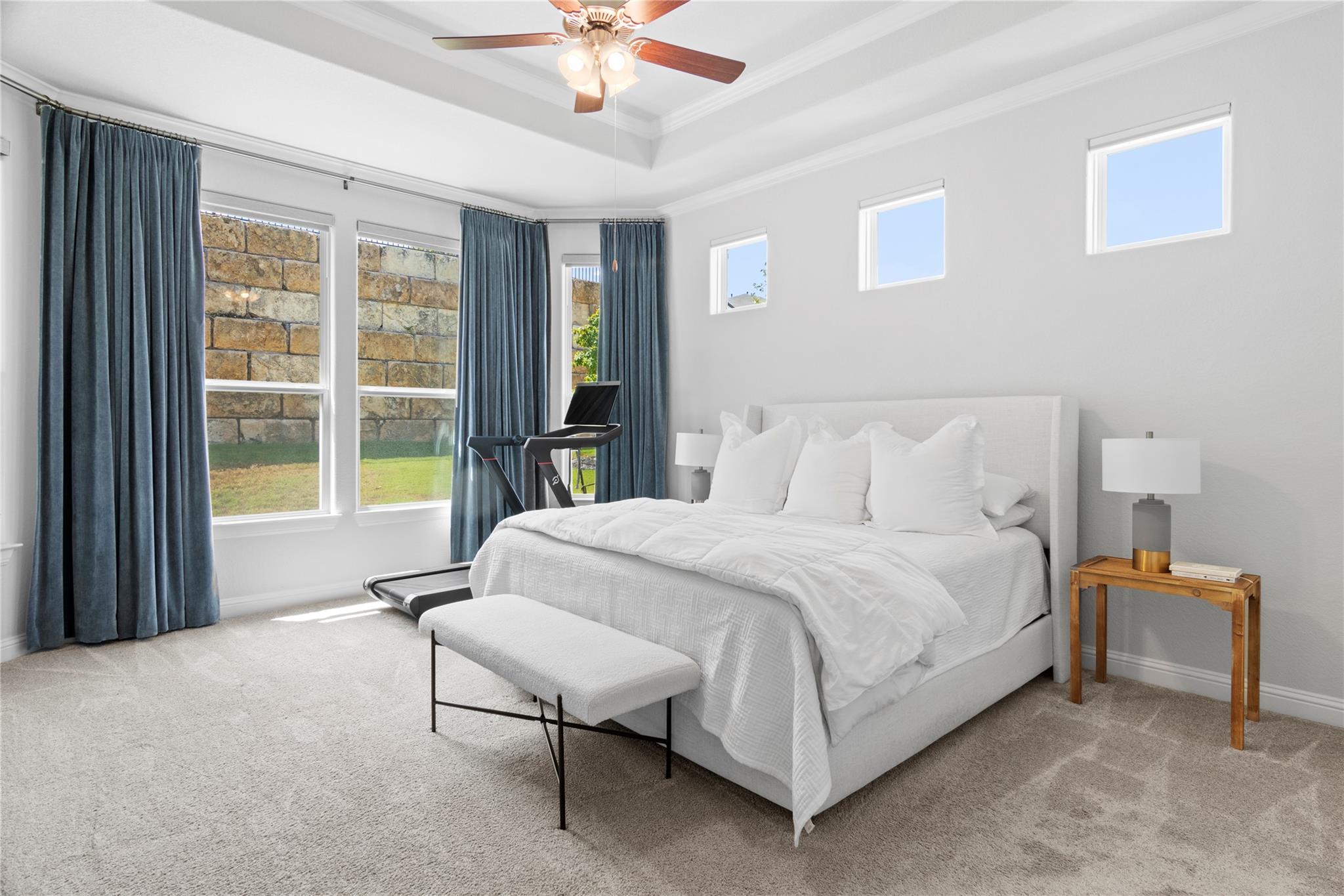 211 Abbeyville WALK