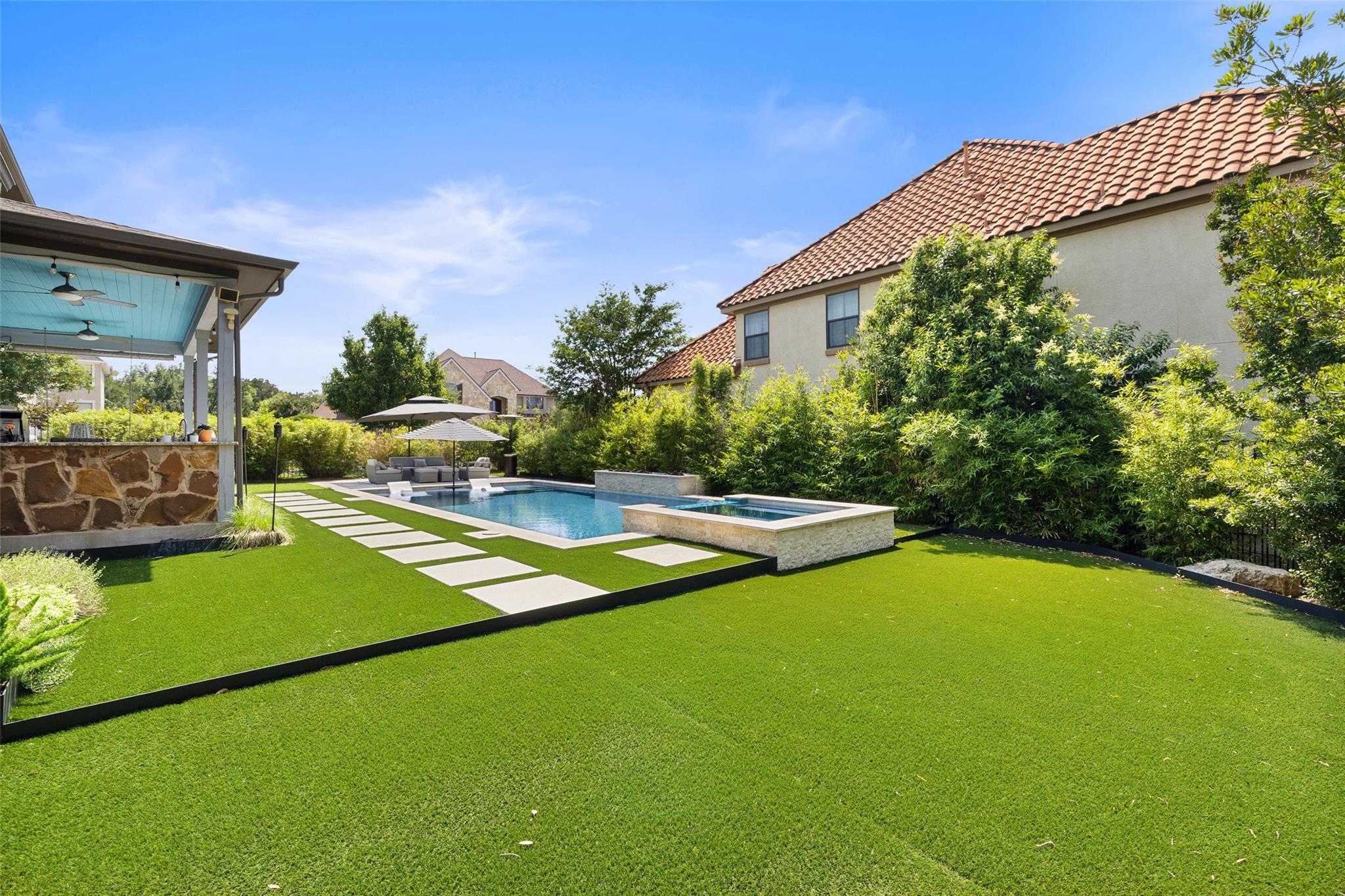 201 Aria DR, Lakeway