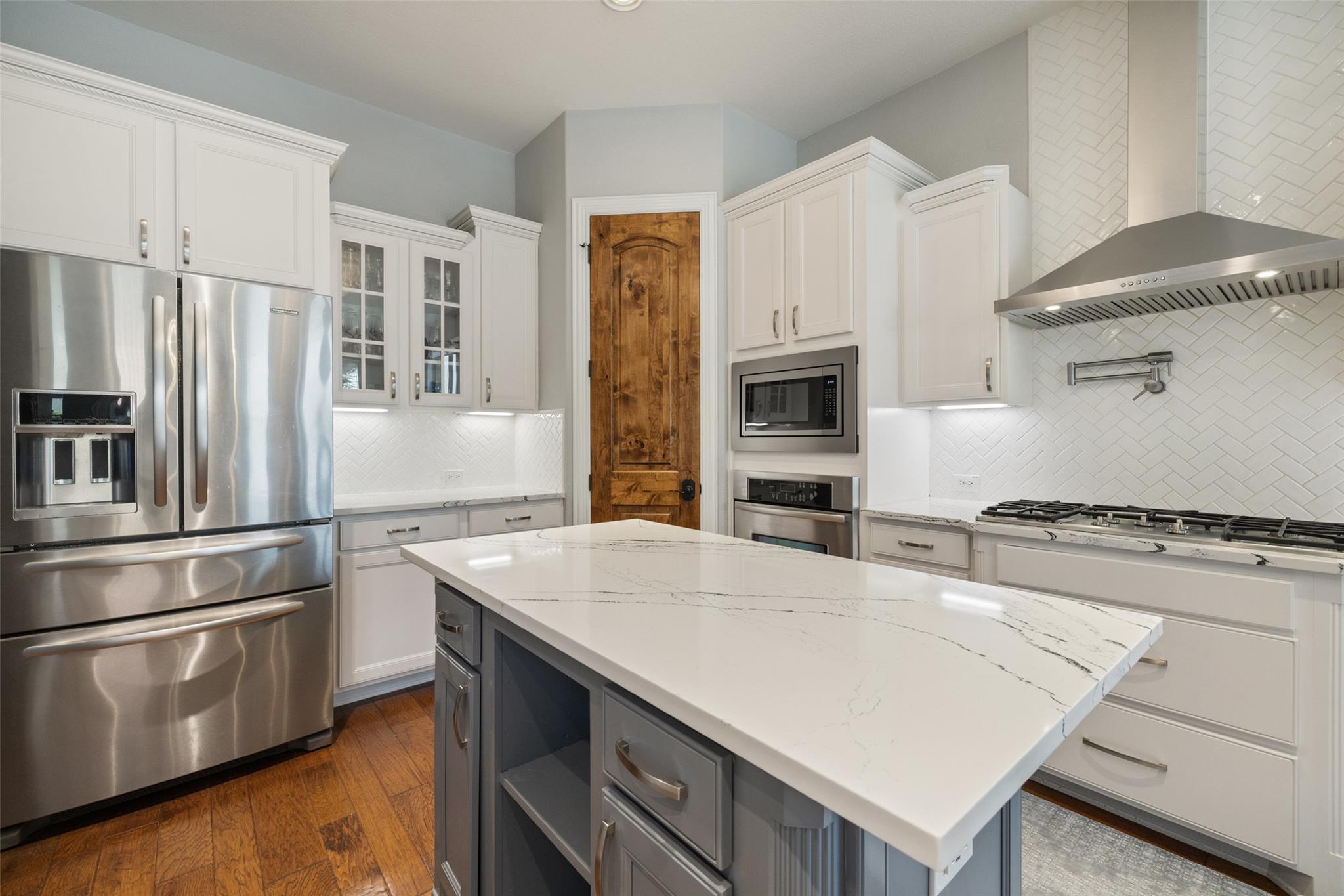 201 Aria DR, Lakeway