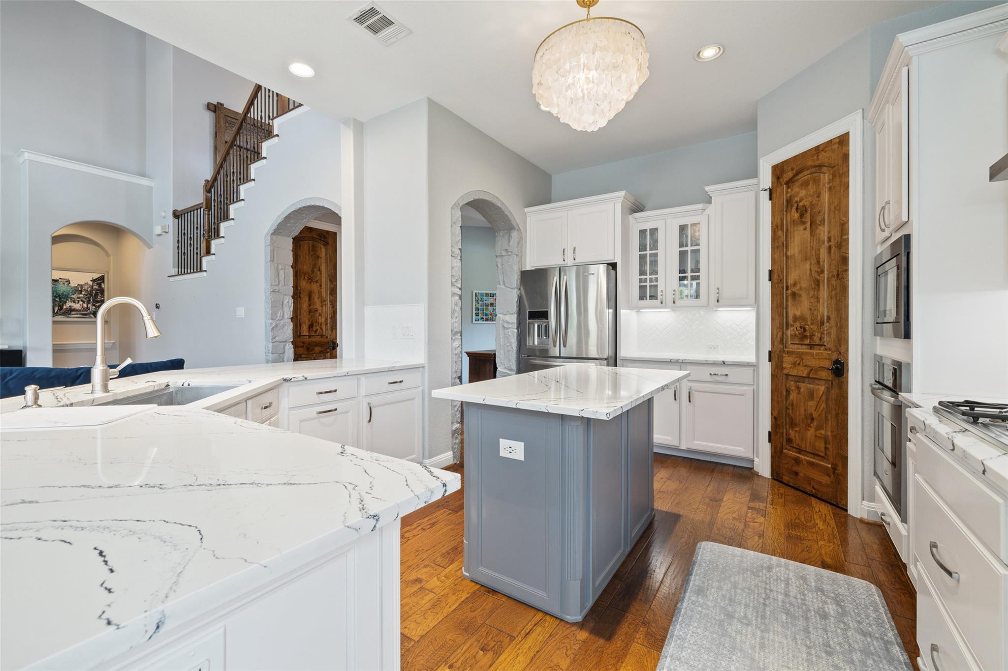 201 Aria DR, Lakeway