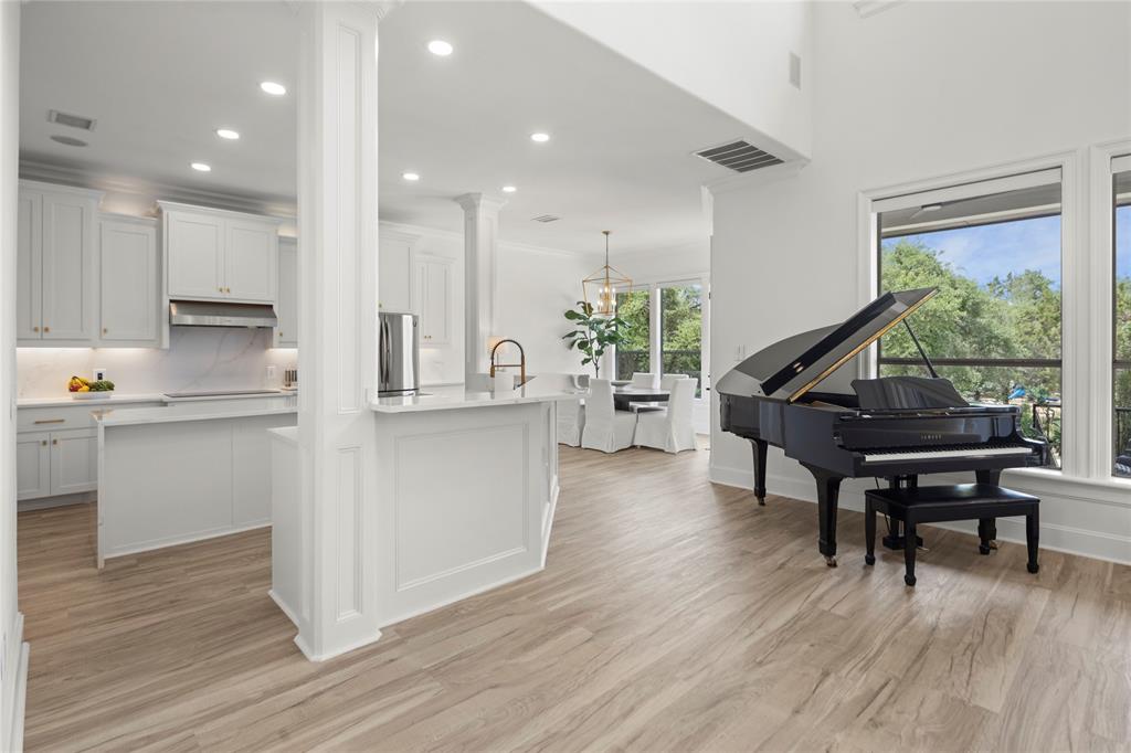 4 Autumn Oaks DR