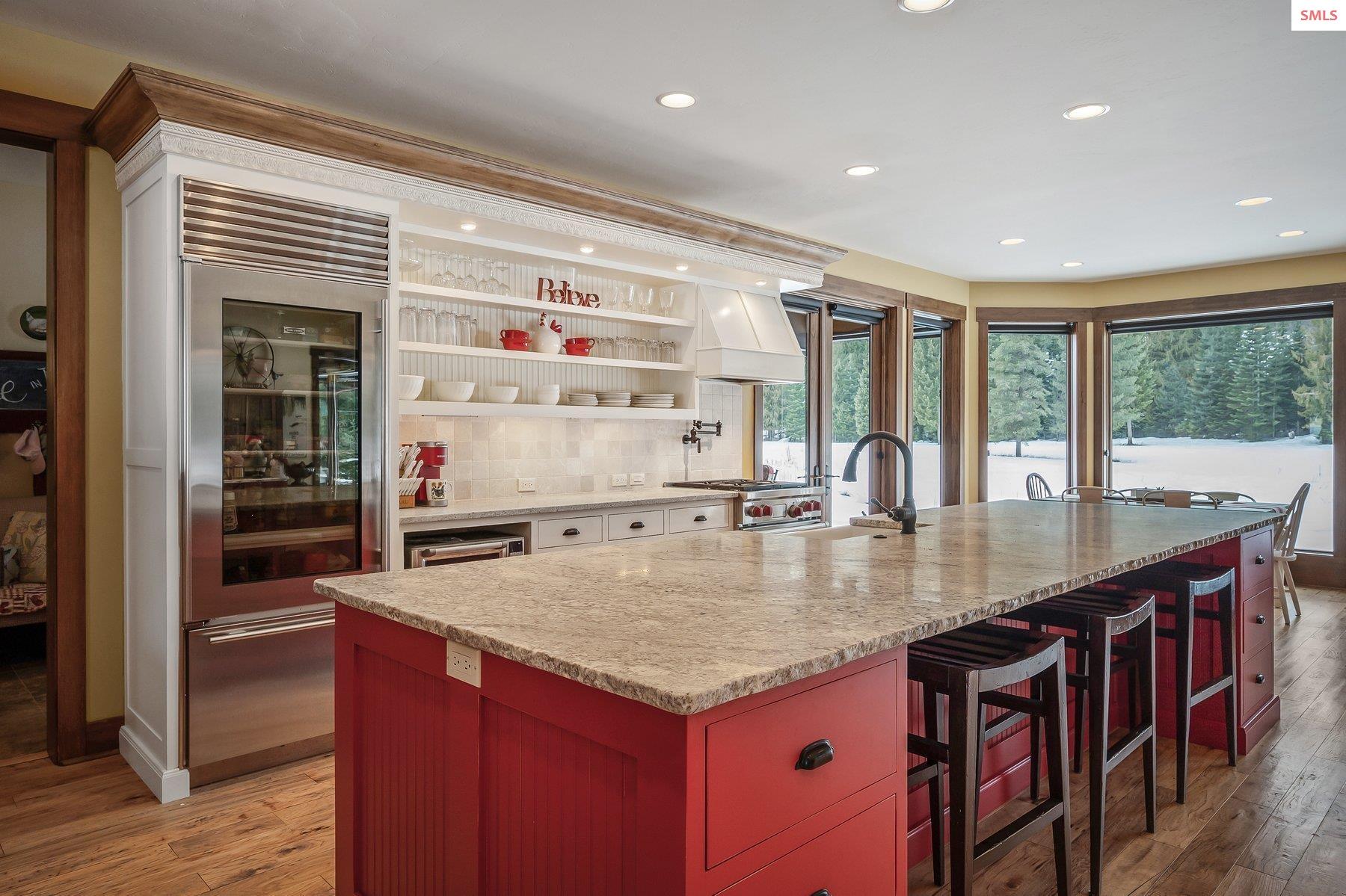 2732 Lower Pack River Road