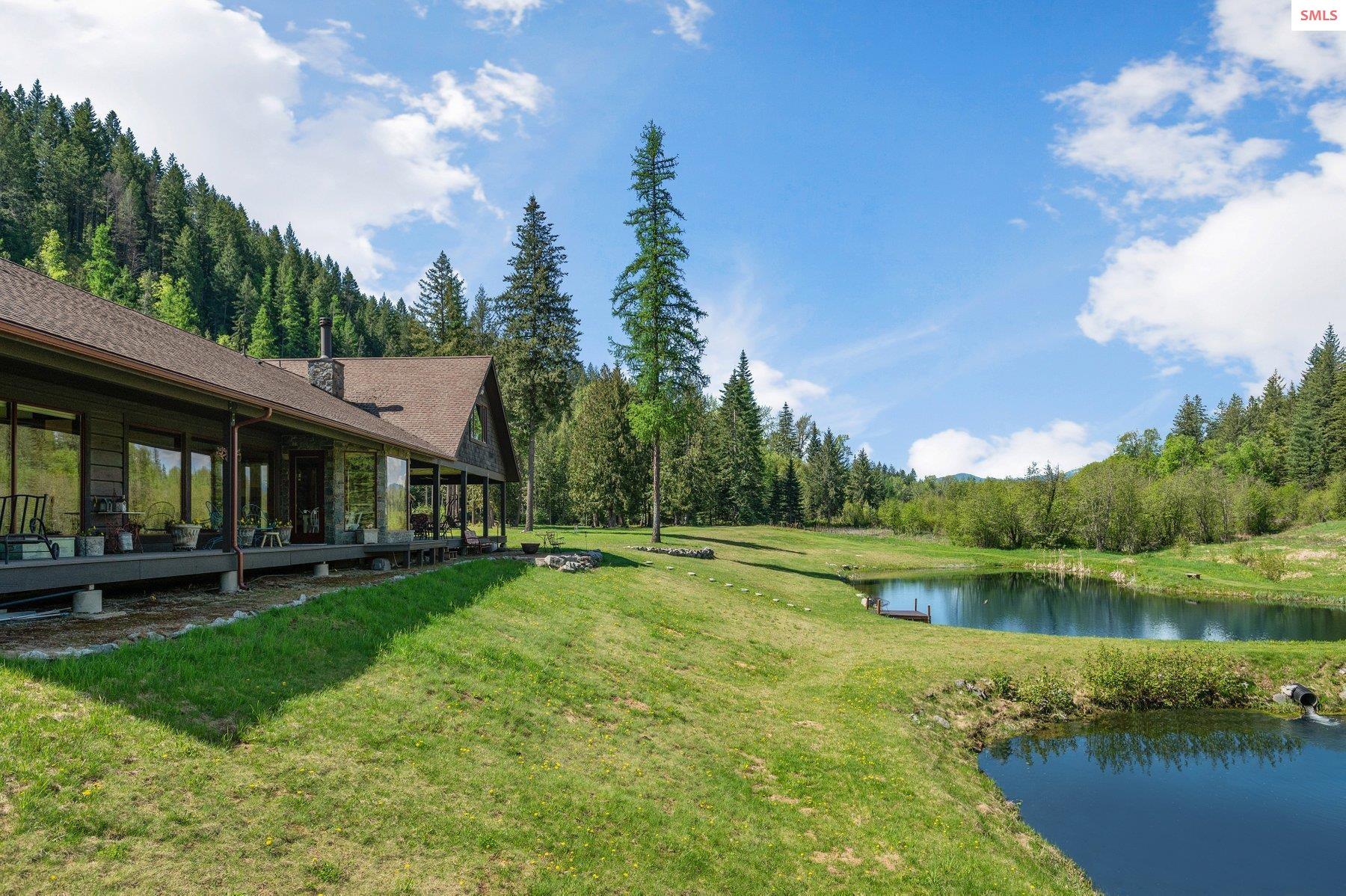 2732 Lower Pack River Road