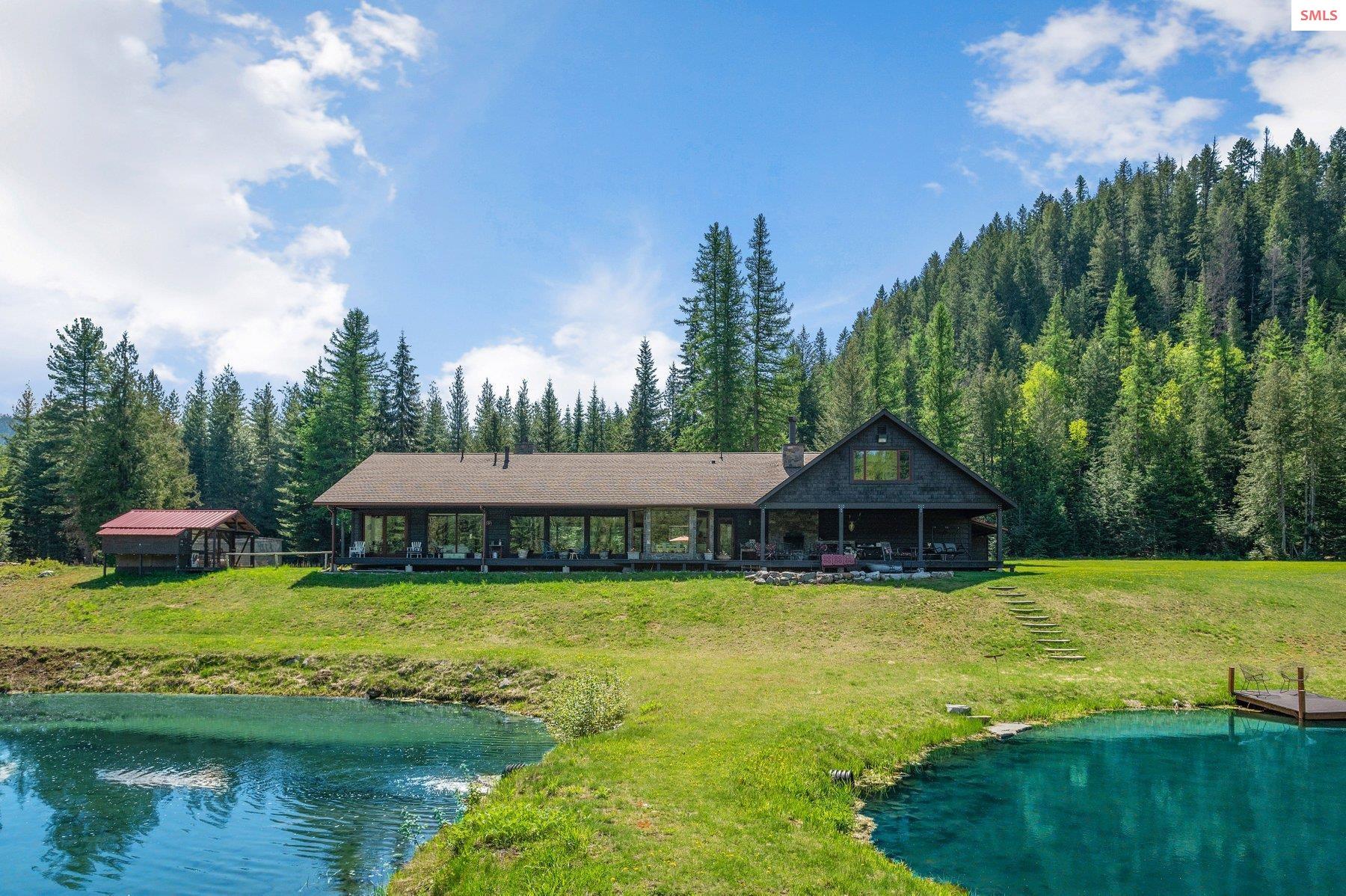 2732 Lower Pack River Road