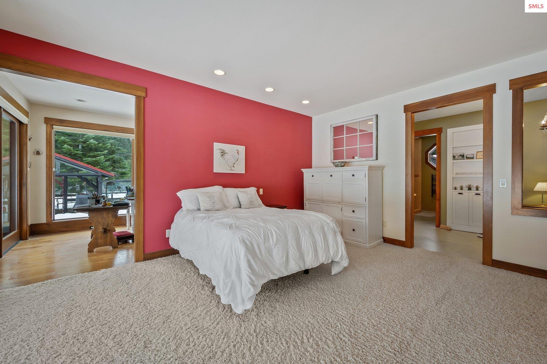 2732 Lower Pack River Road