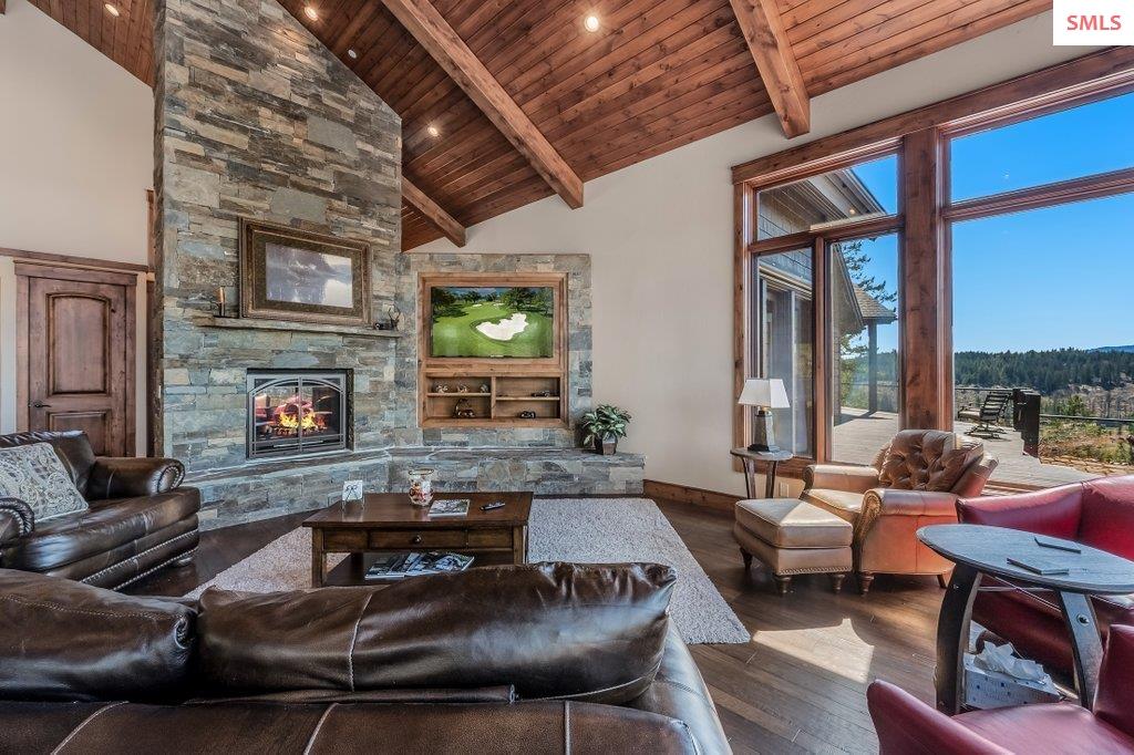 1028 S Idaho Club Drive